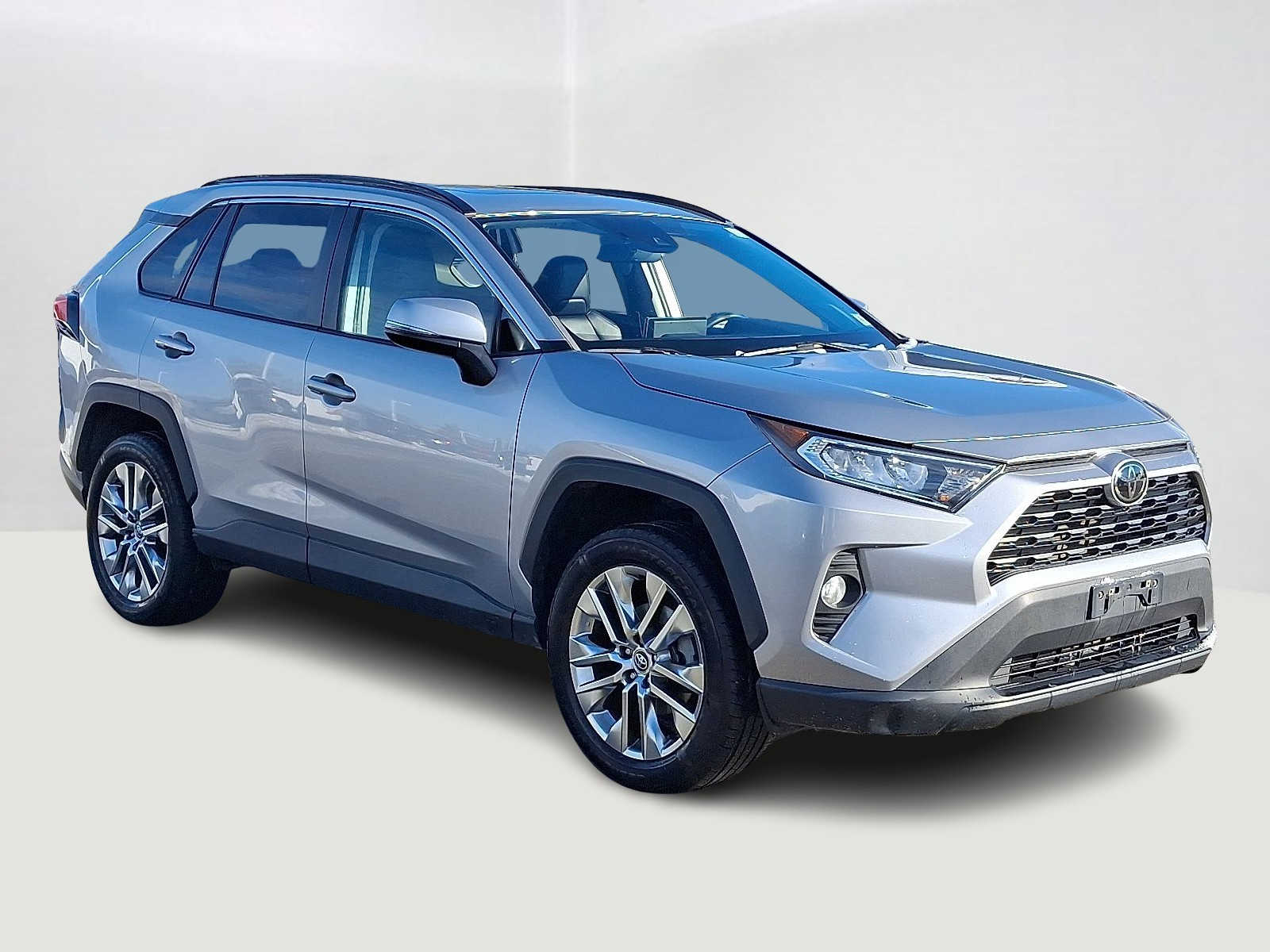 Thumbnail: 2021 Toyota RAV4 - 5