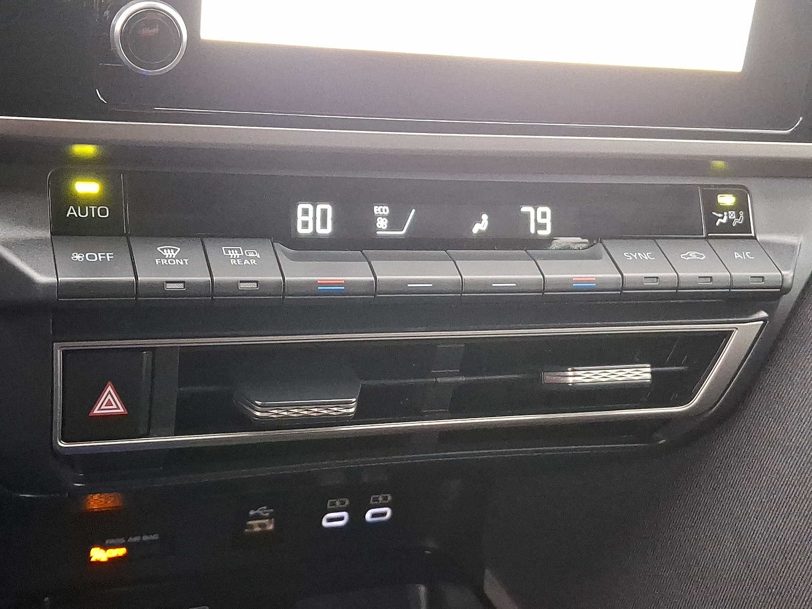 Thumbnail: 2025 Toyota Camry - 18