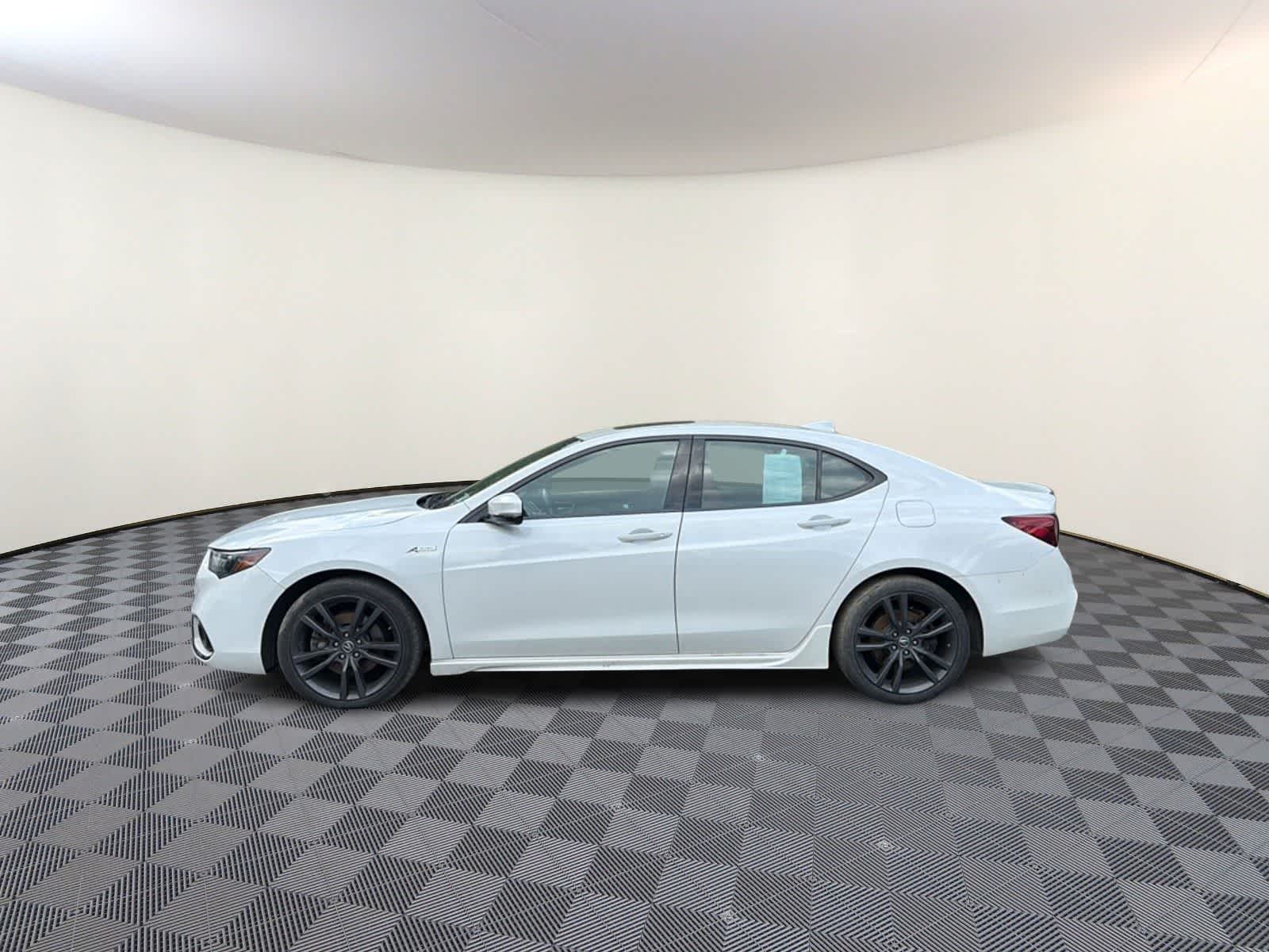 Thumbnail: 2019 Acura TLX - 5