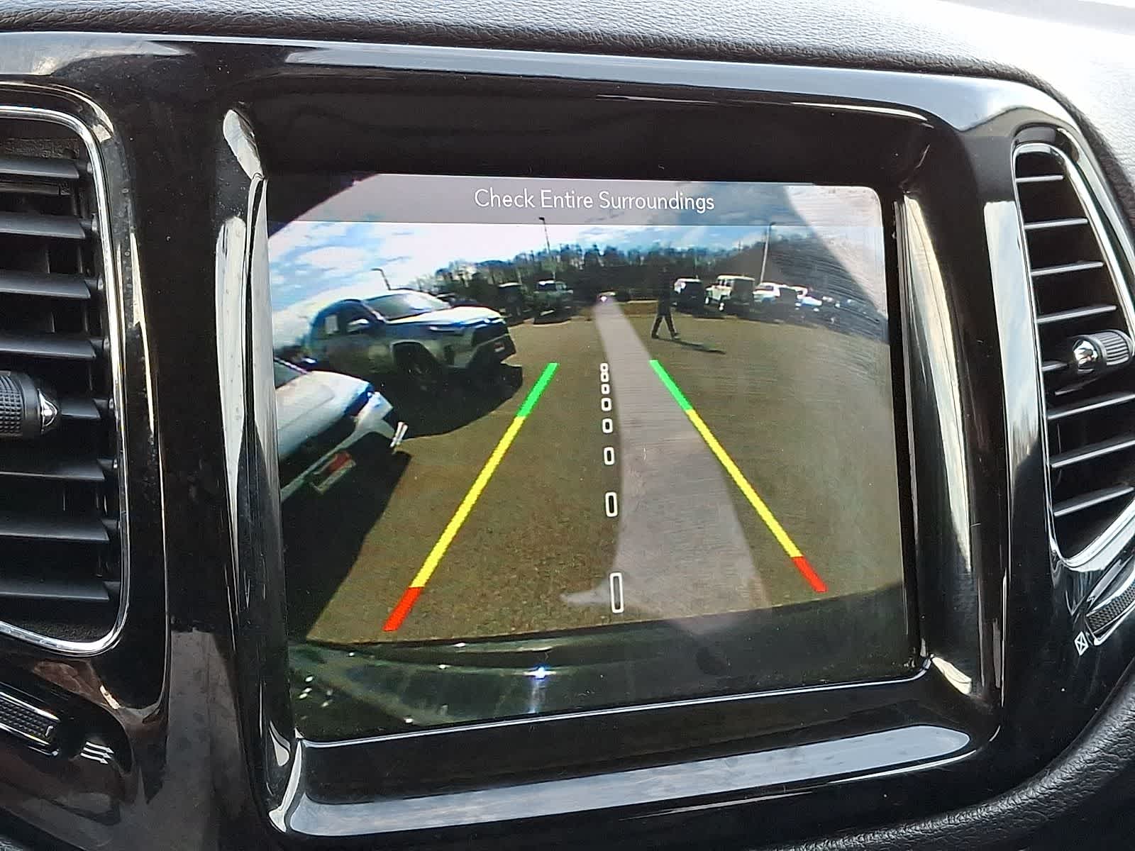 Thumbnail: 2017 Jeep Compass - 19