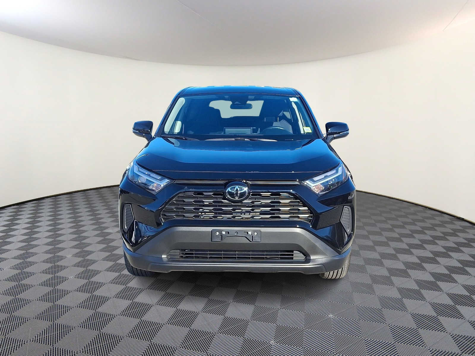 Thumbnail: 2025 Toyota RAV4 - 3