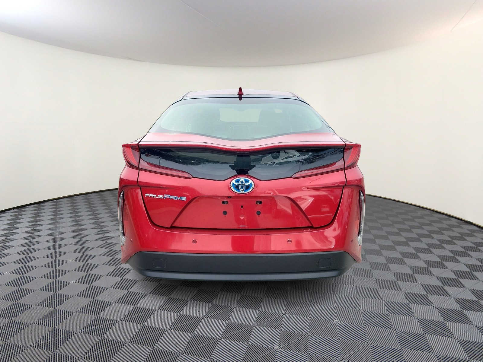 Thumbnail: 2018 Toyota Prius Prime - 7