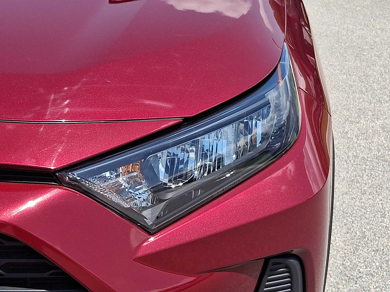 Thumbnail: 2022 Toyota RAV4 - 12