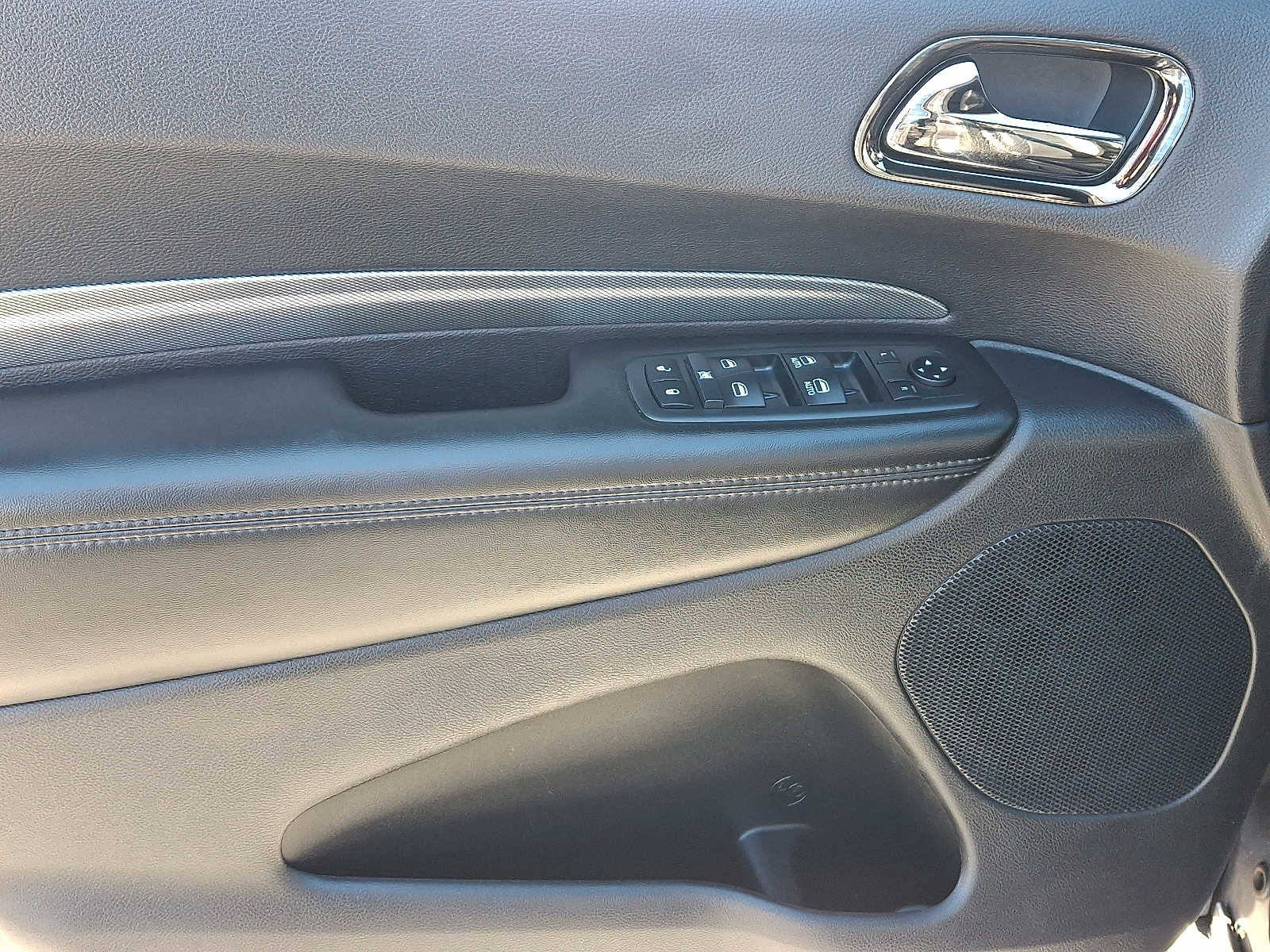 Thumbnail: 2019 Dodge Durango - 12