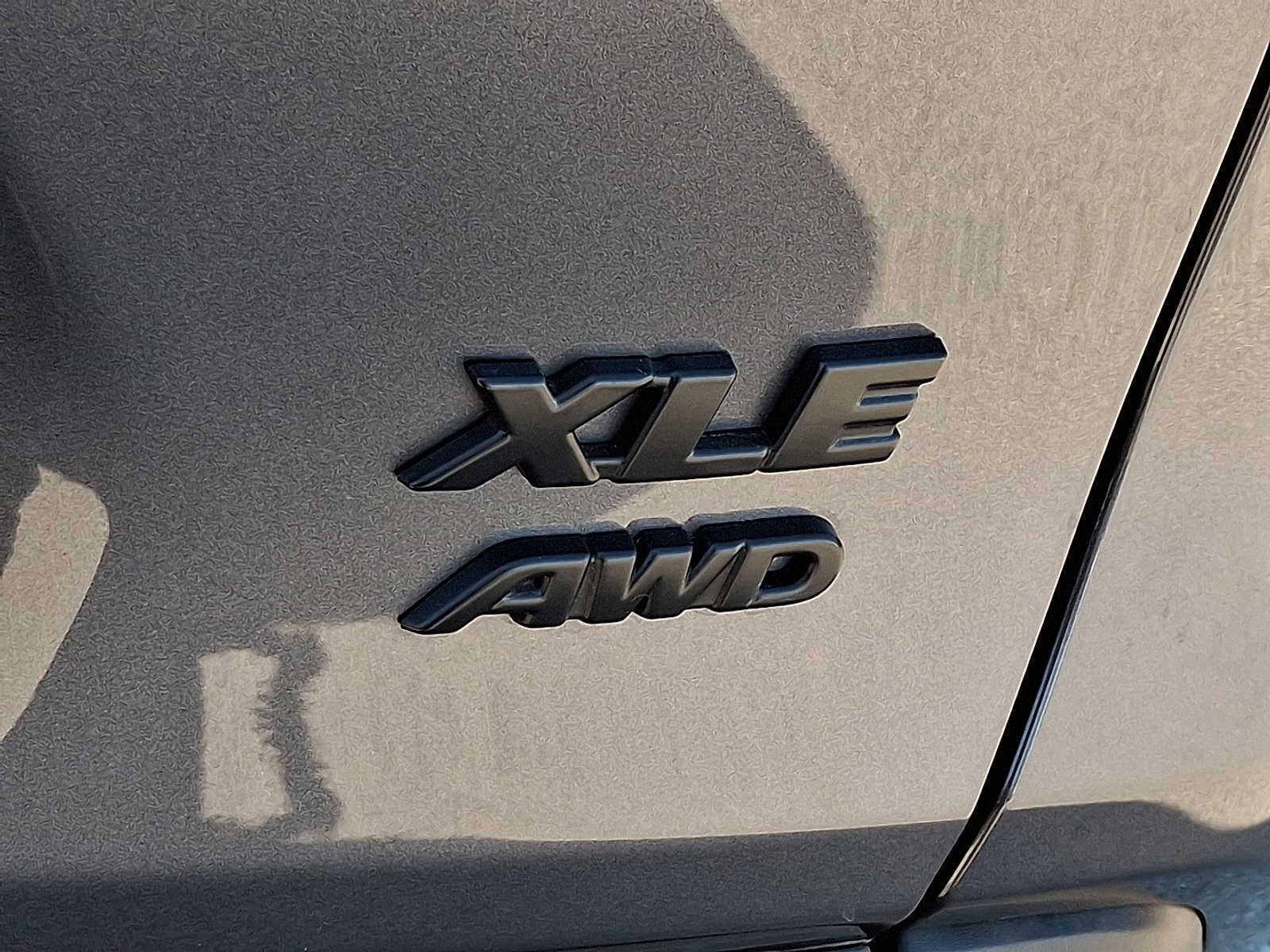 Thumbnail: 2021 Toyota RAV4 - 33