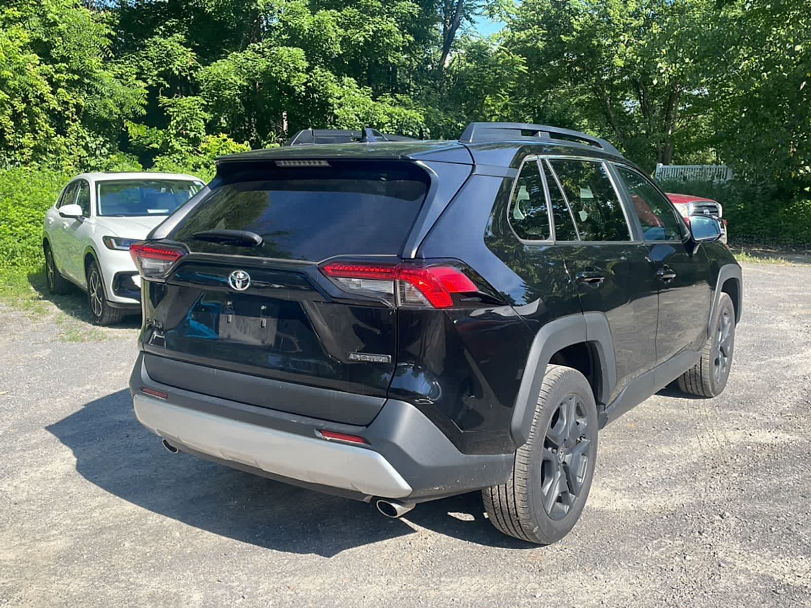 Thumbnail: 2024 Toyota RAV4 - 10