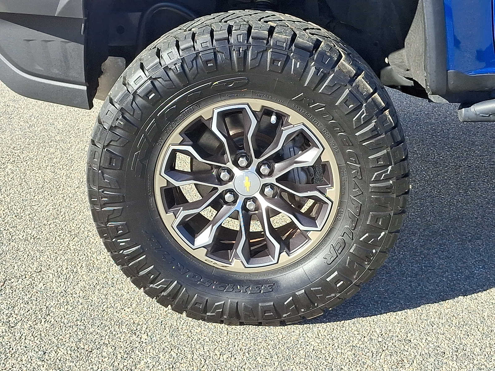 Thumbnail: 2020 Chevrolet Colorado - 9