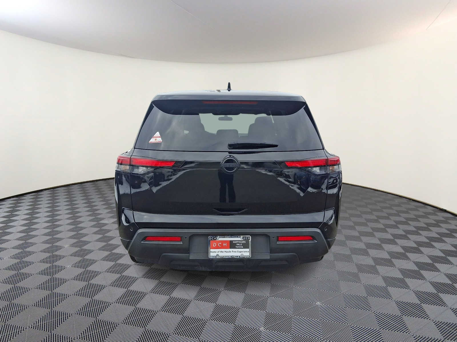 Thumbnail: 2022 Nissan Pathfinder - 6