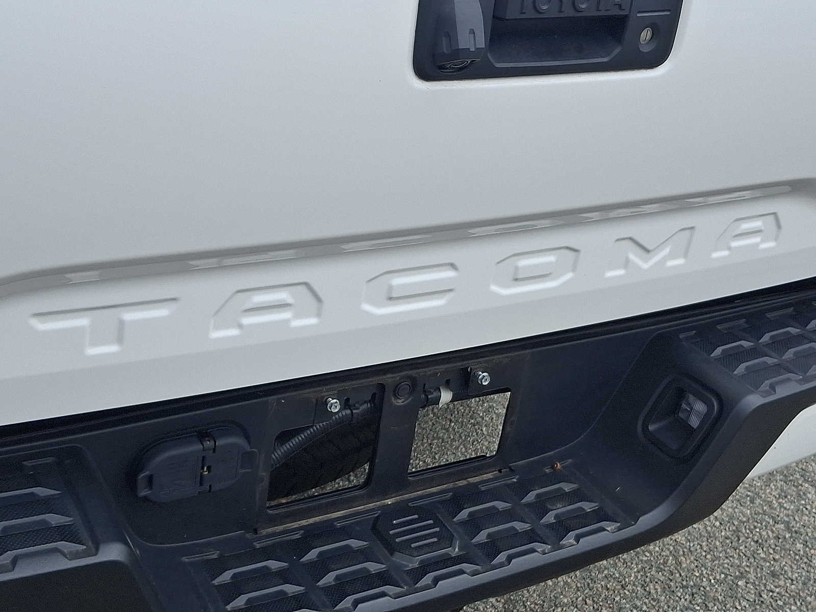 Thumbnail: 2022 Toyota Tacoma - 25