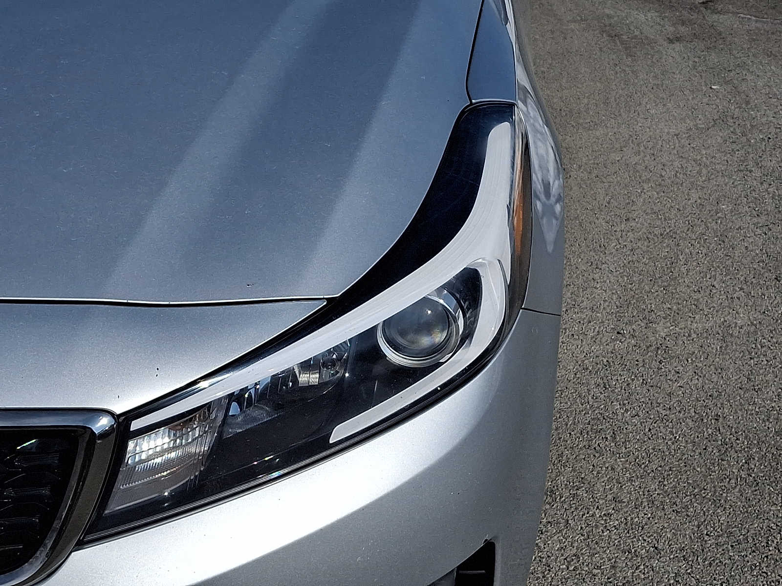 Thumbnail: 2017 Kia Forte - 10