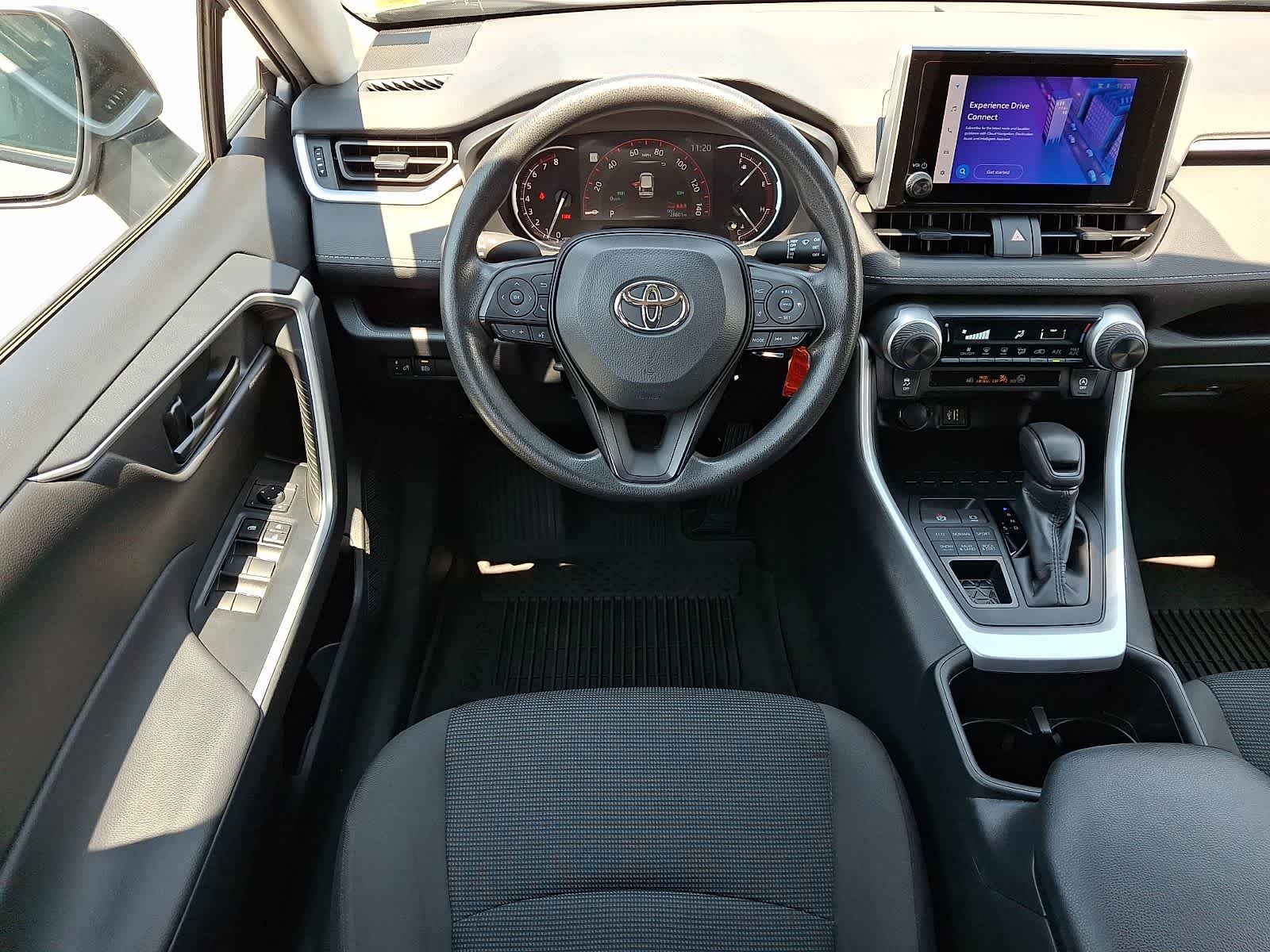 Thumbnail: 2023 Toyota RAV4 - 15