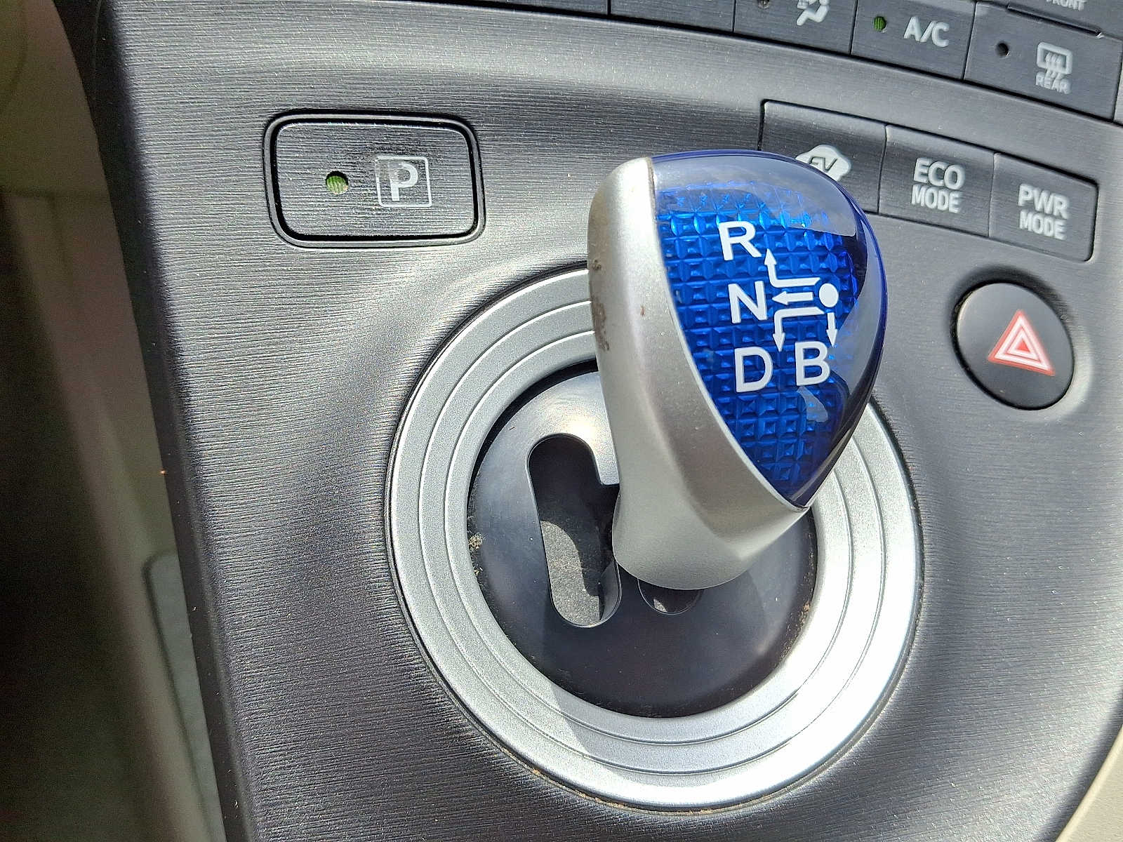 Thumbnail: 2011 Toyota Prius - 13