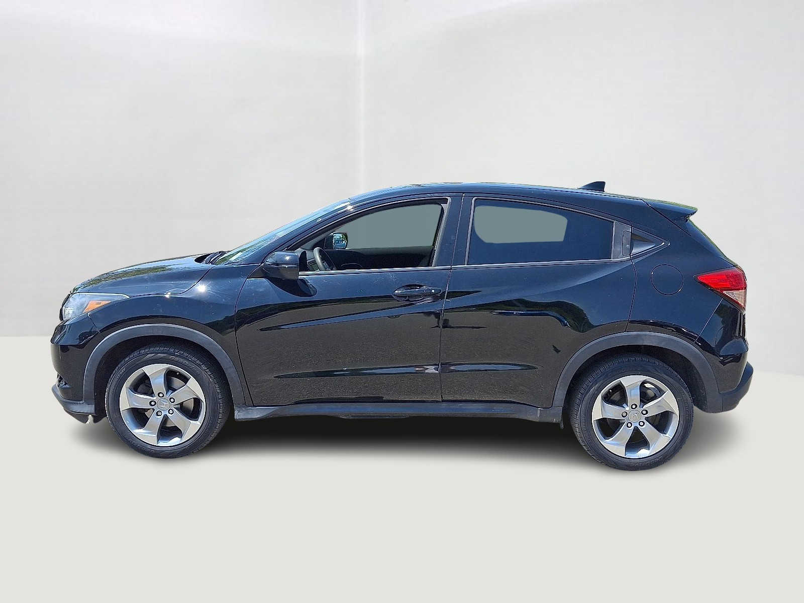 Thumbnail: 2017 Honda HR-V - 8
