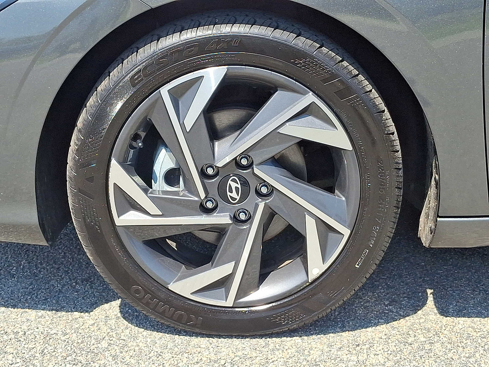 Thumbnail: 2024 Hyundai Elantra - 9