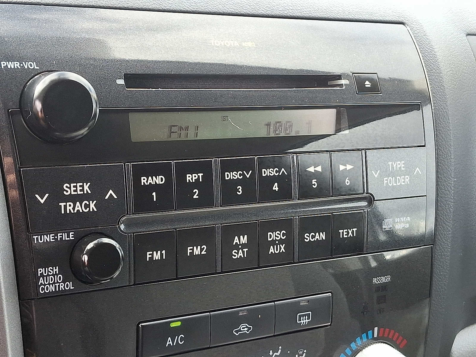 Thumbnail: 2011 Toyota Tundra - 14