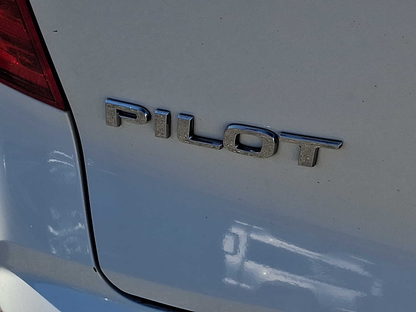 Thumbnail: 2018 Honda Pilot - 30