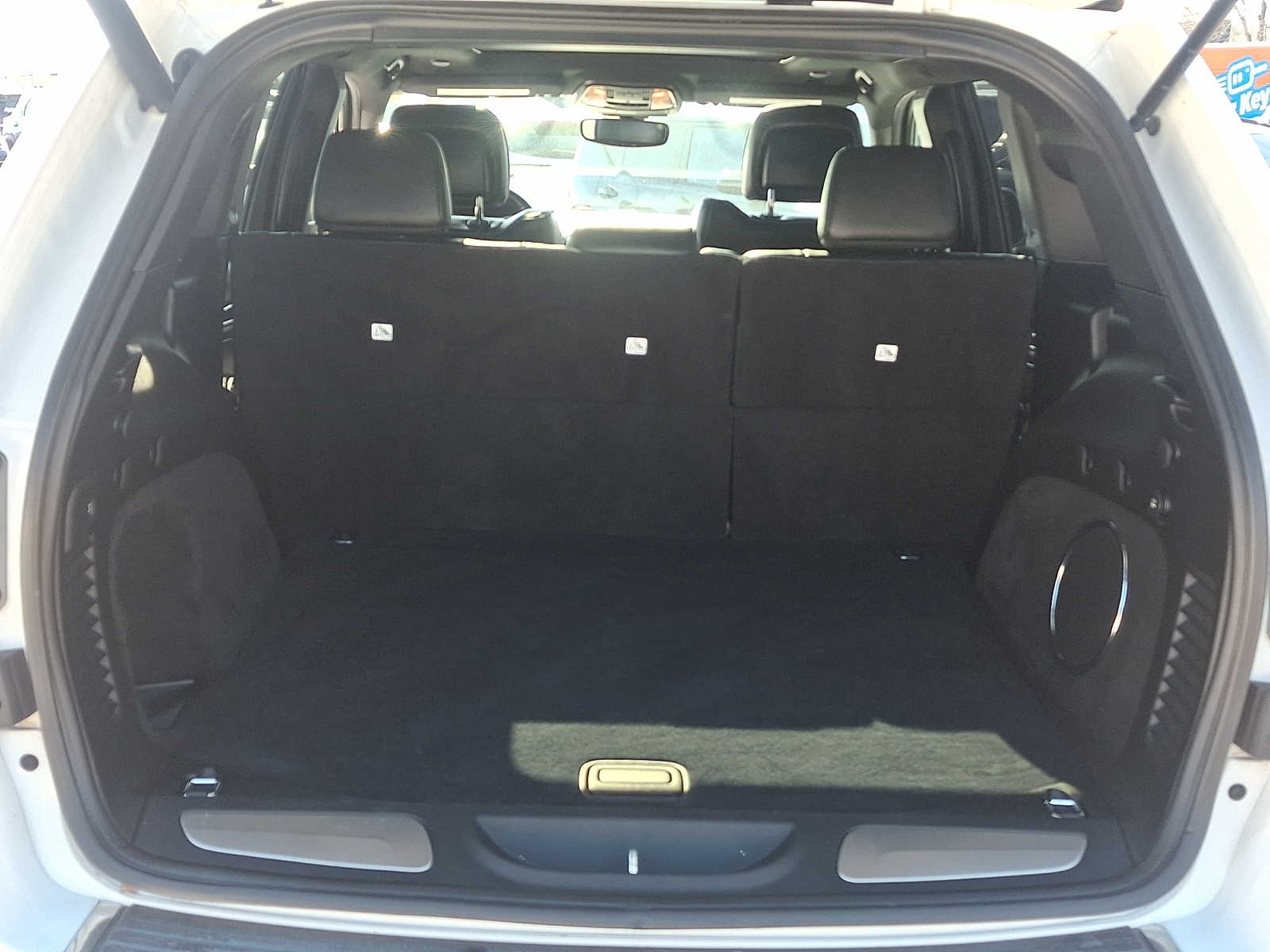 Thumbnail: 2019 Jeep Grand Cherokee - 29