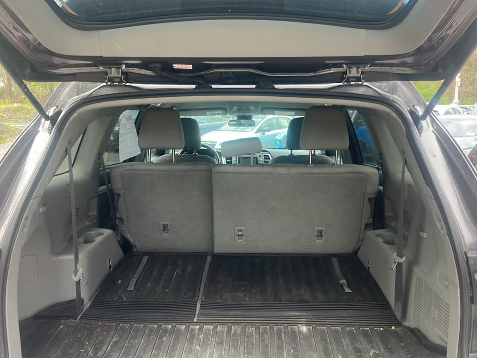 Thumbnail: 2019 Toyota Highlander - 9