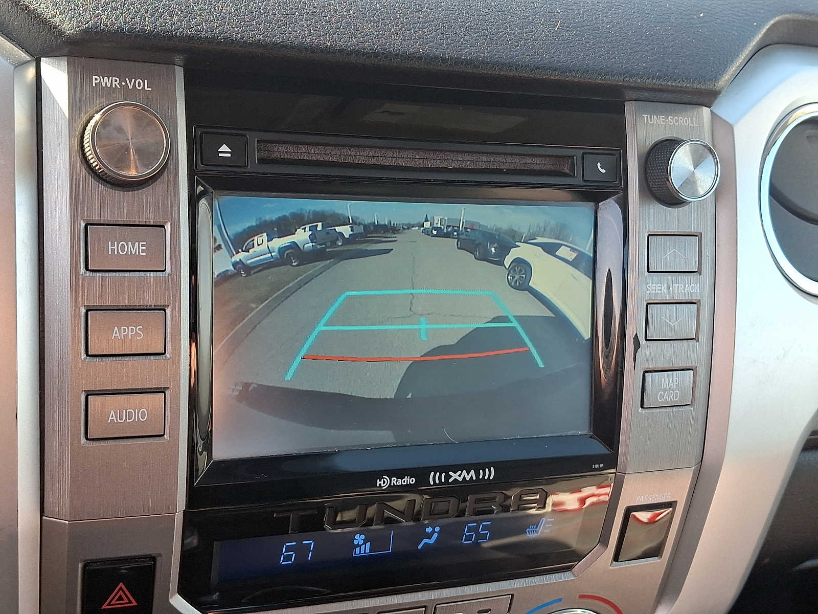 Thumbnail: 2016 Toyota Tundra - 19