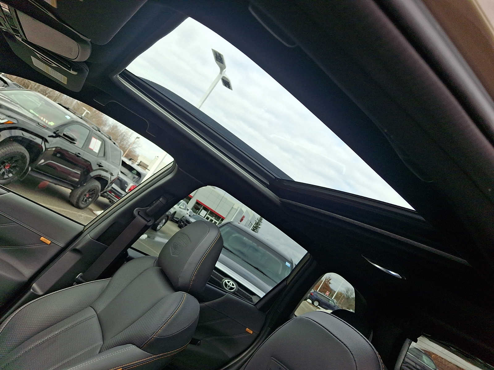 Thumbnail: 2022 Subaru Forester - 15