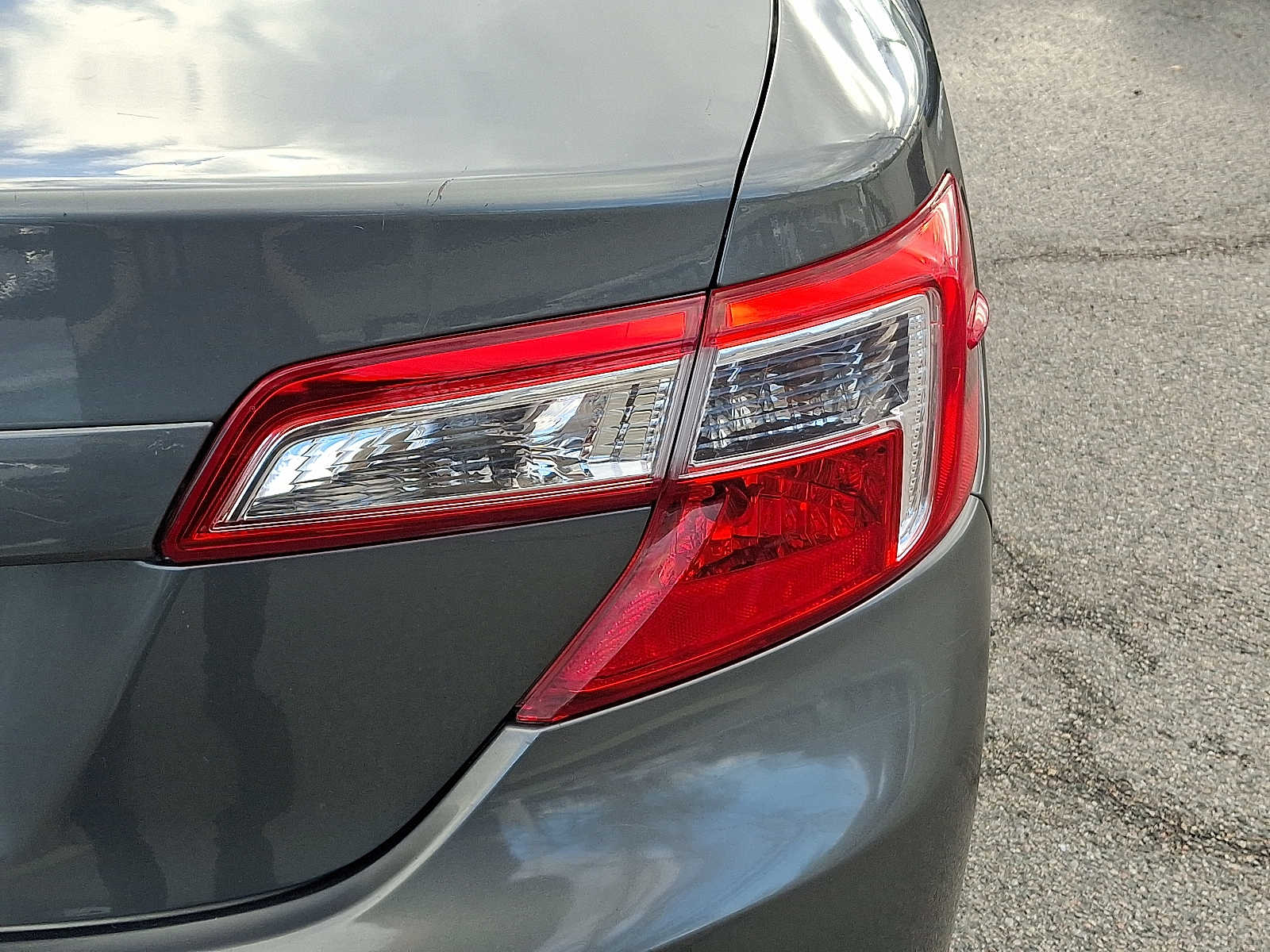 Thumbnail: 2013 Toyota Camry - 30