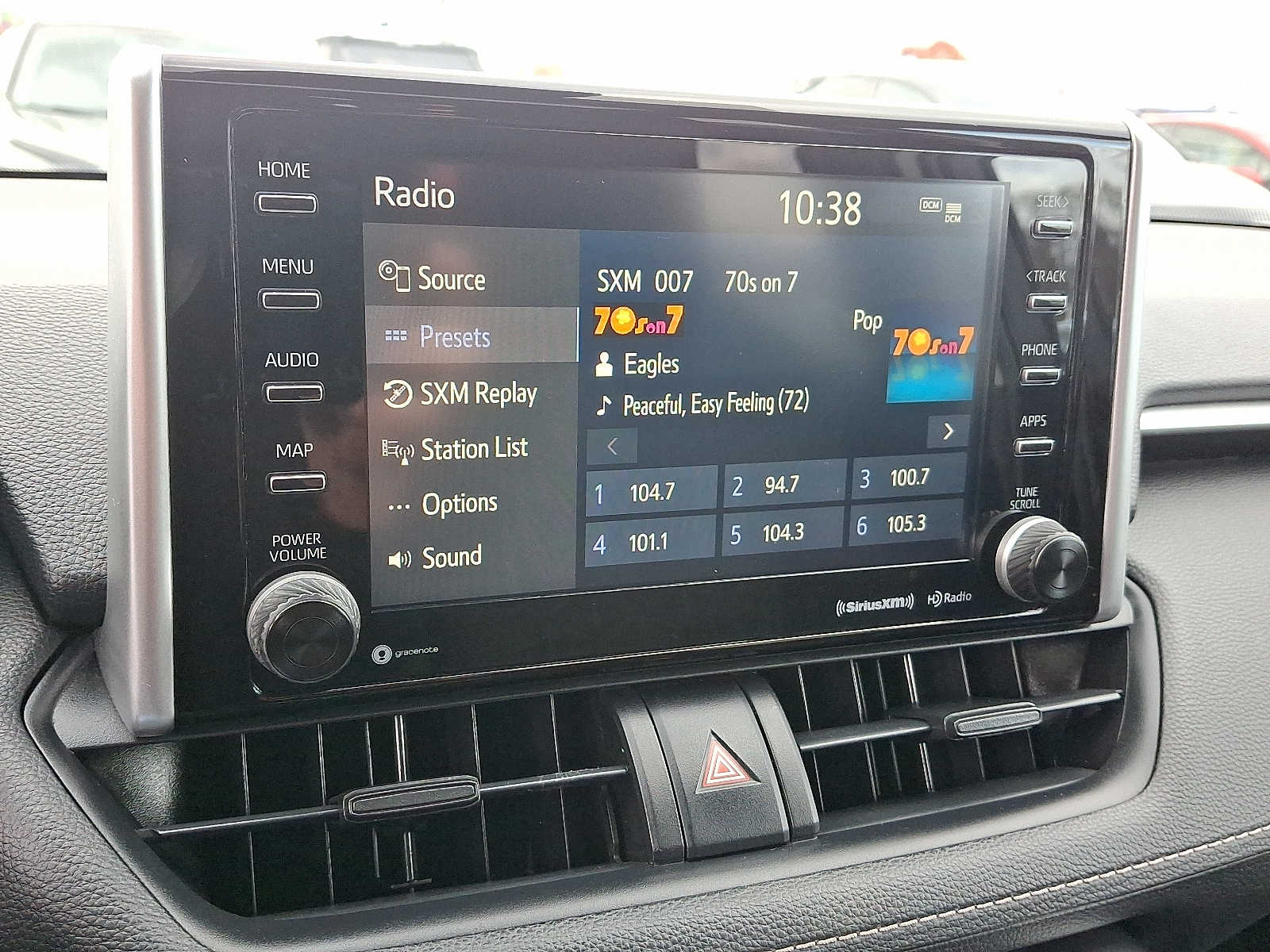 Thumbnail: 2021 Toyota RAV4 - 20