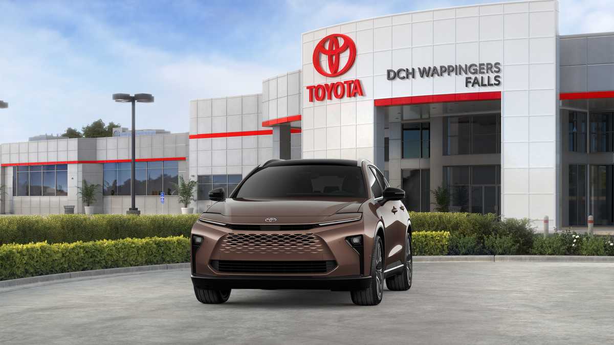 Thumbnail: 2026 Toyota Crown Signia - 21