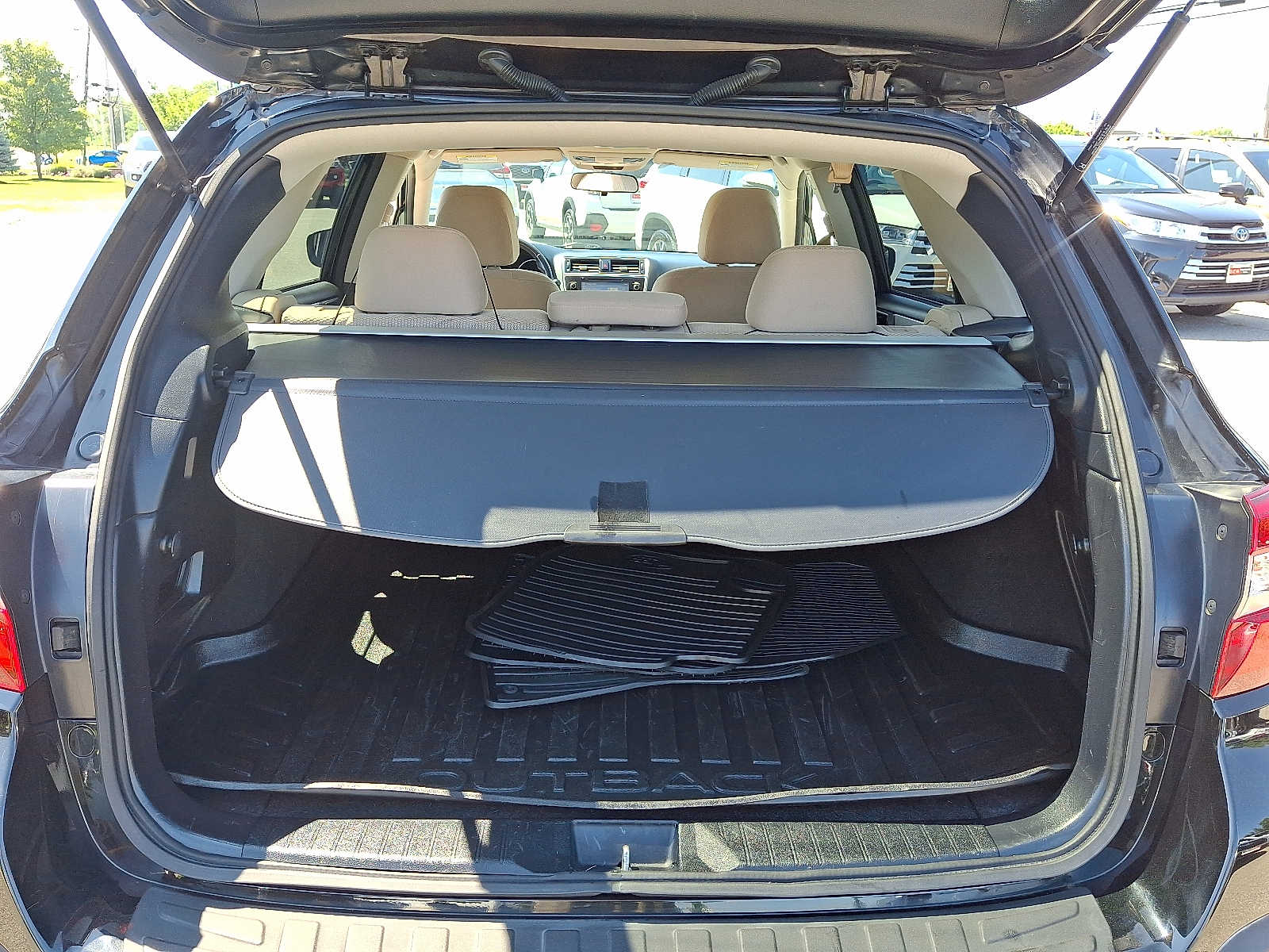 Thumbnail: 2018 Subaru Outback - 28