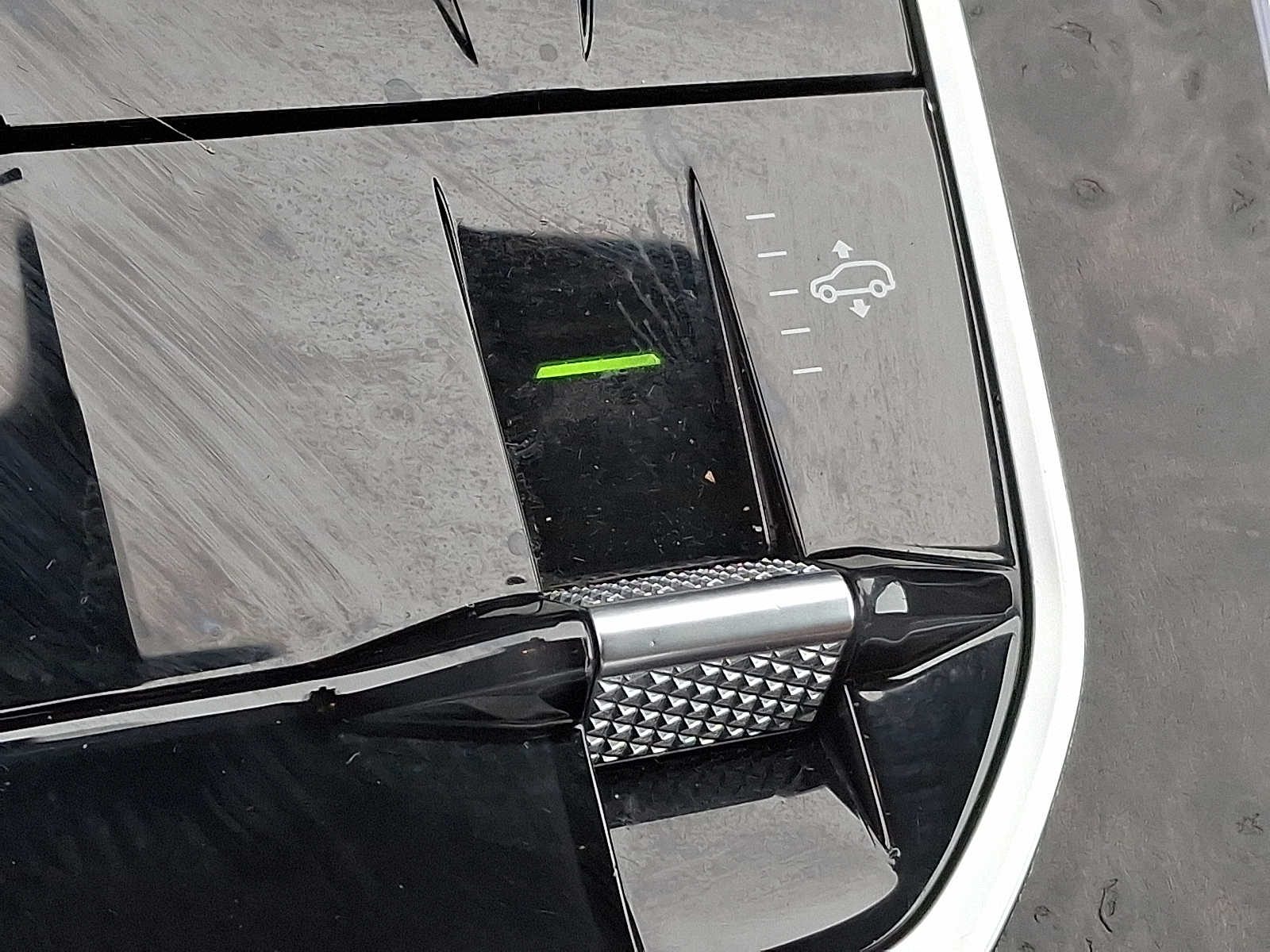 Thumbnail: 2023 BMW X7 - 28