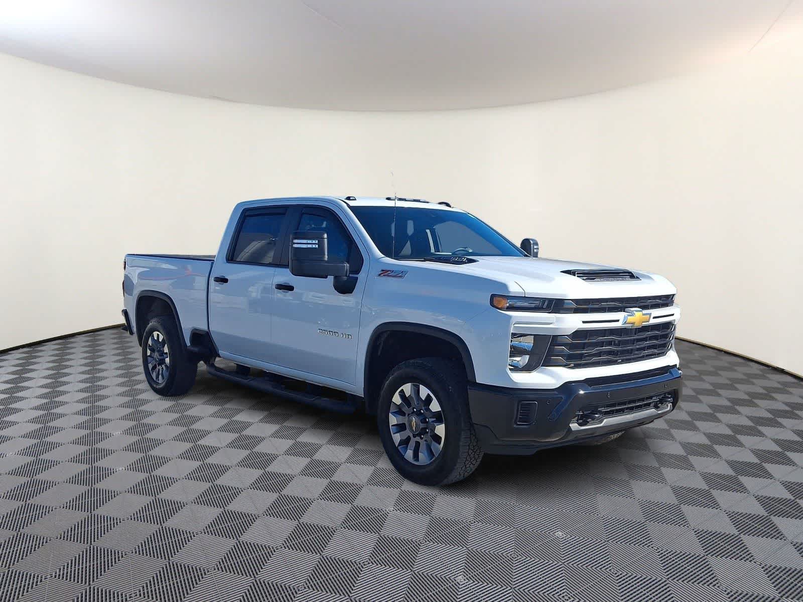 Thumbnail: 2025 Chevrolet Silverado 2500 - 4