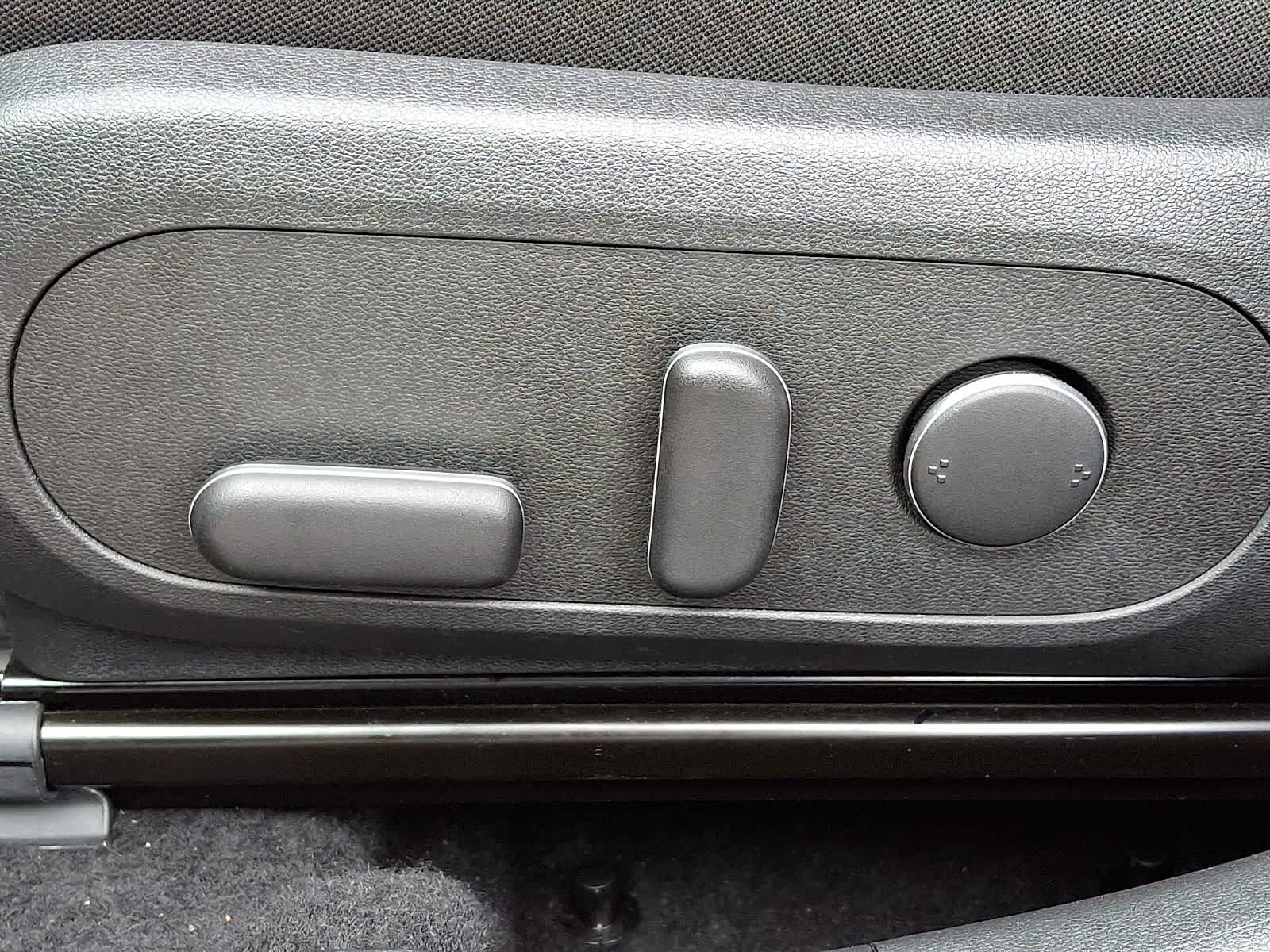 Thumbnail: 2025 Hyundai Kona - 15