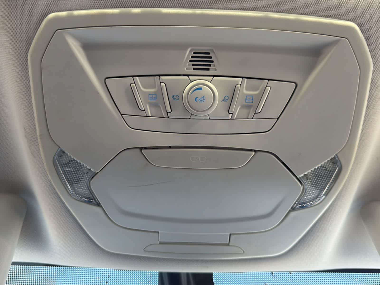 Thumbnail: 2015 Ford Escape - 19