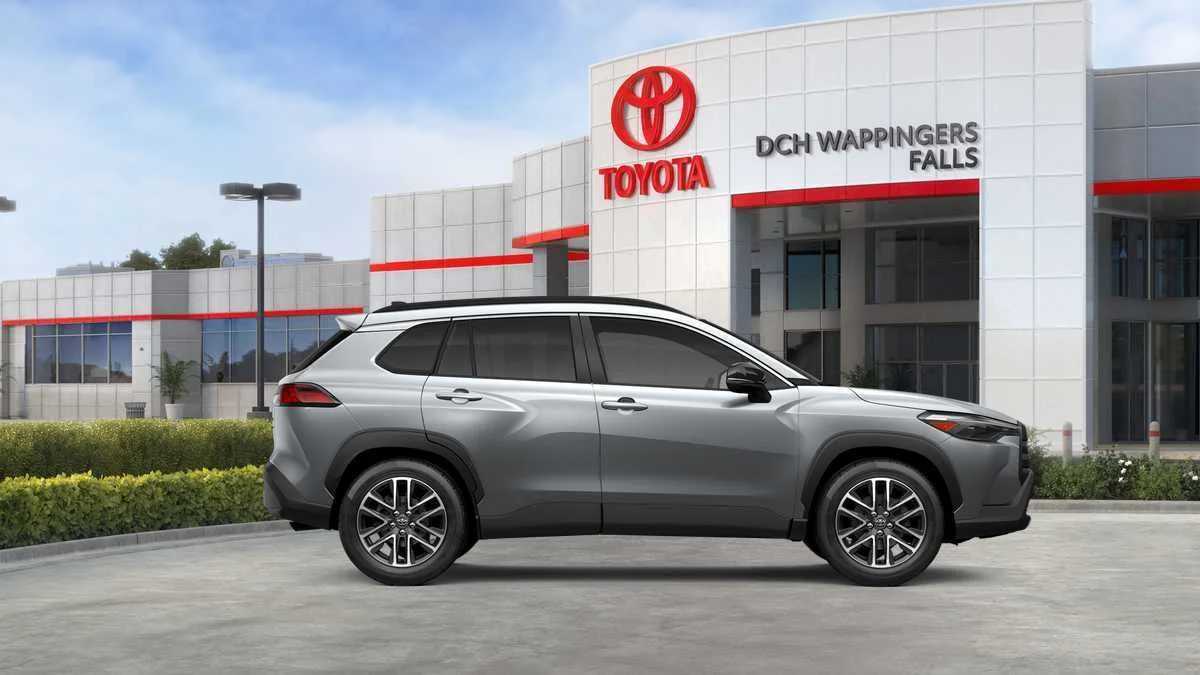 Thumbnail: 2026 Toyota Corolla Cross - 14