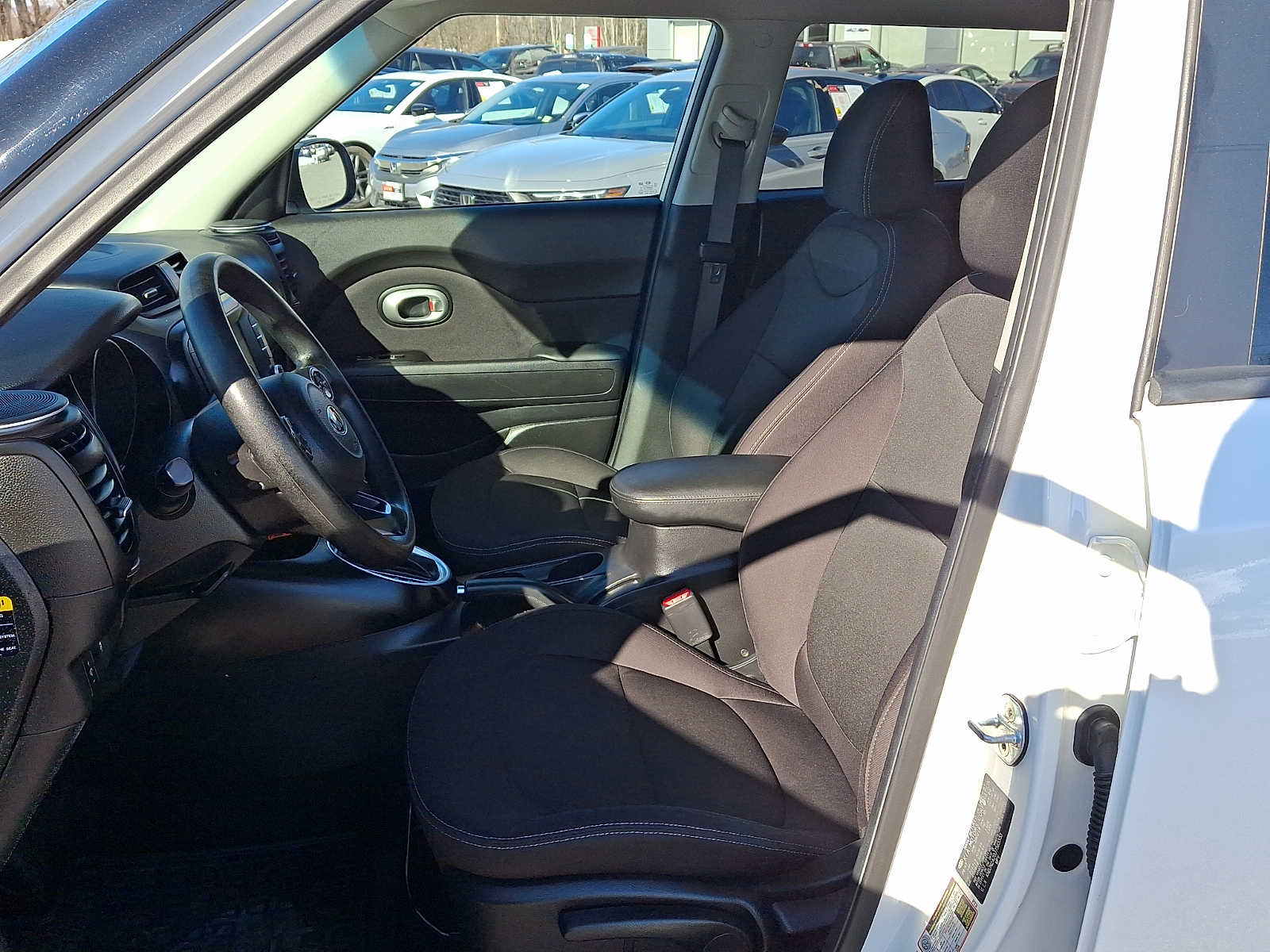 Thumbnail: 2018 Kia Soul - 14