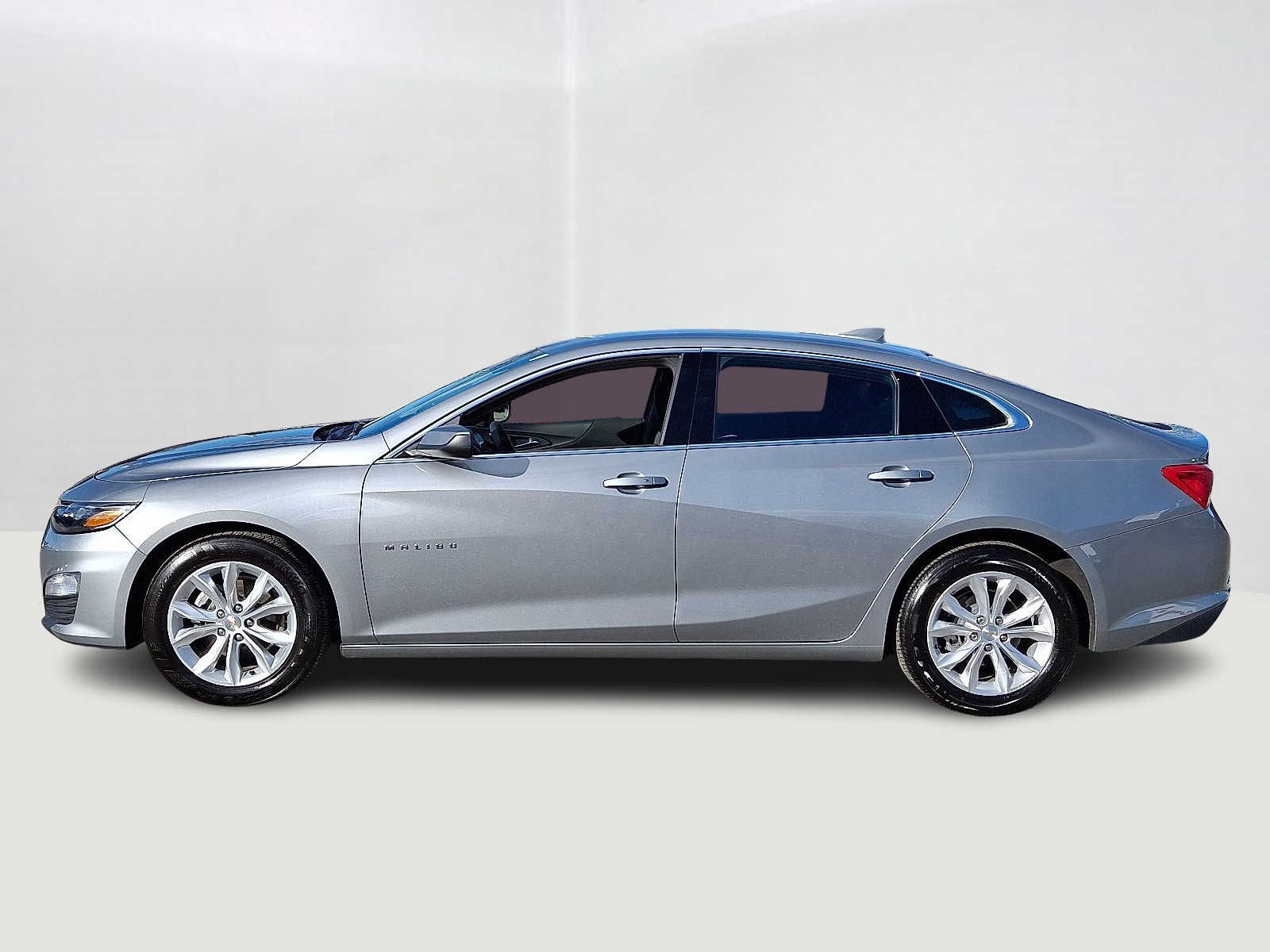 Thumbnail: 2024 Chevrolet Malibu - 8