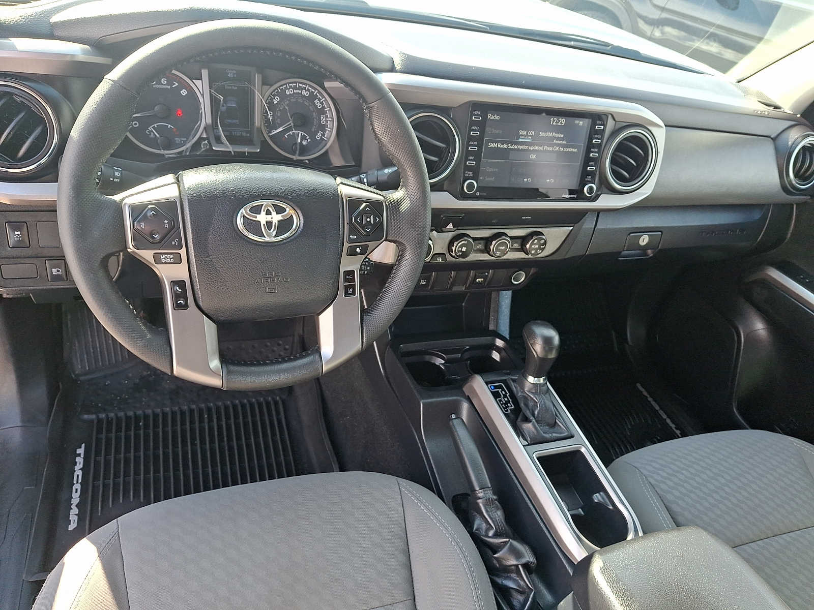 Thumbnail: 2020 Toyota Tacoma - 14