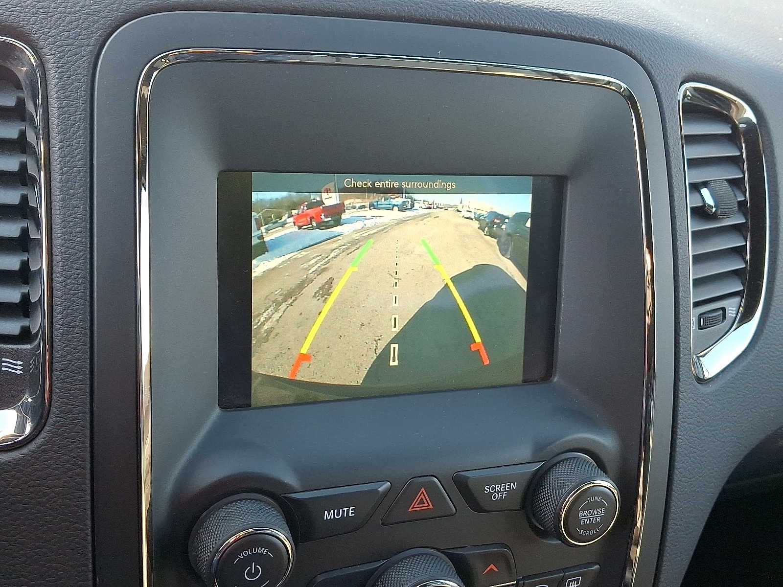 Thumbnail: 2019 Dodge Durango - 16