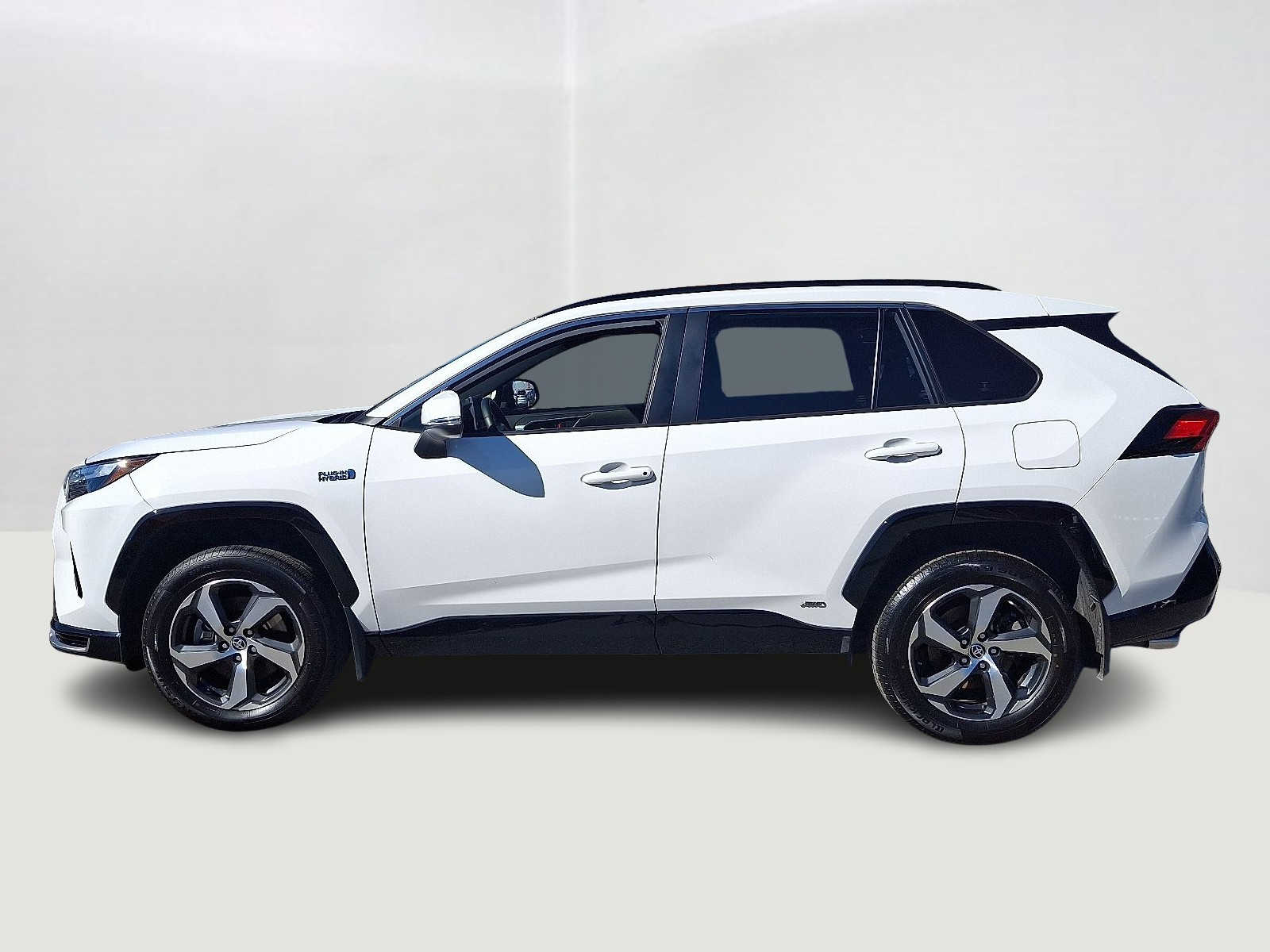 Thumbnail: 2023 Toyota RAV4 - 10