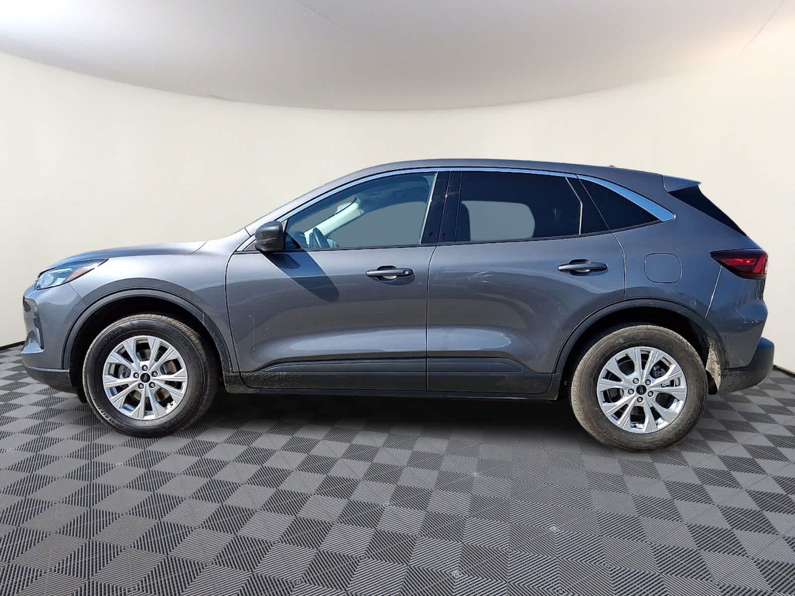 Thumbnail: 2024 Ford Escape - 8