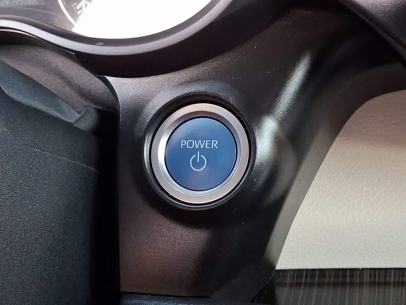 Thumbnail: 2023 Toyota Sienna - 28