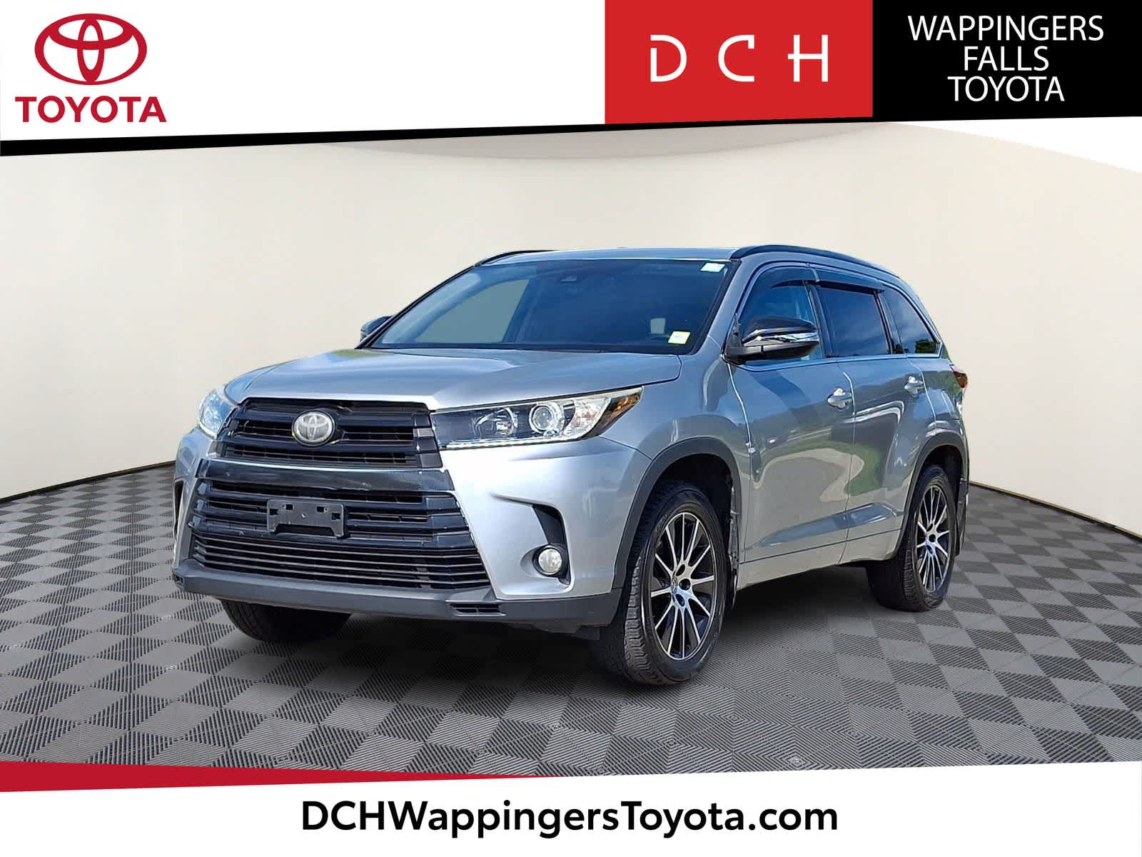Thumbnail: 2017 Toyota Highlander - 1