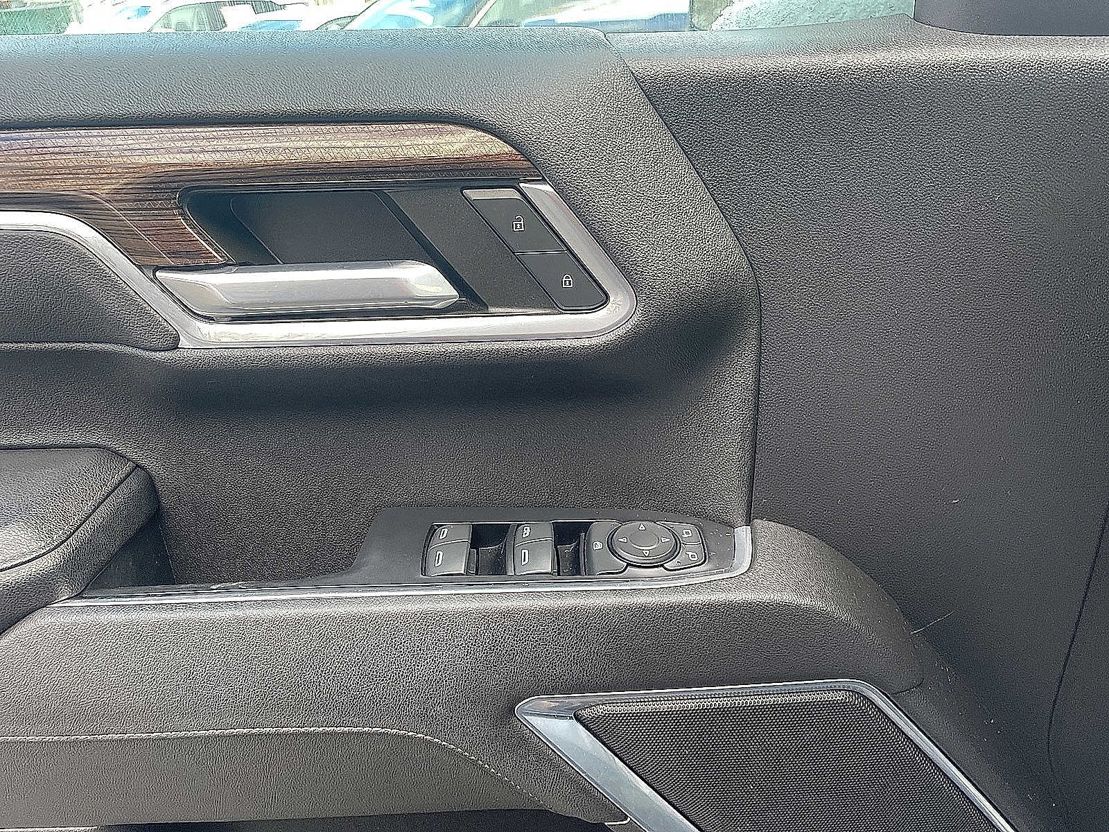 Thumbnail: 2022 Chevrolet Silverado 1500 - 14