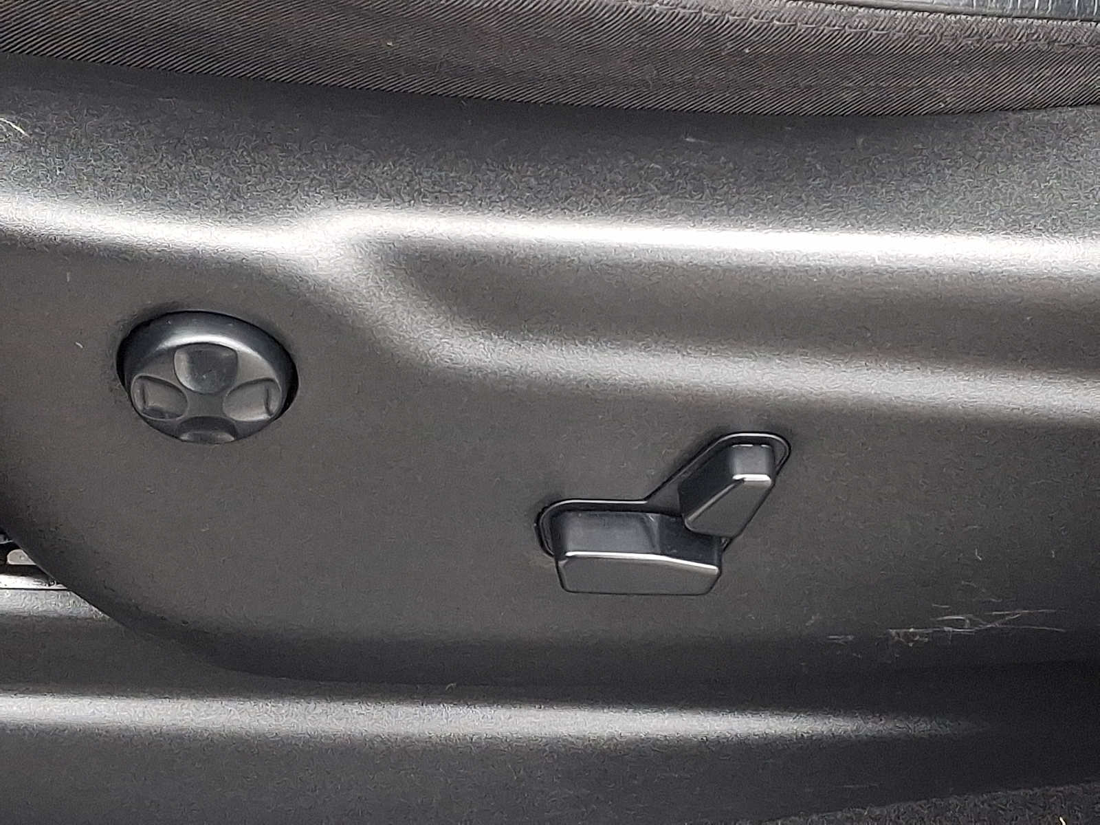 Thumbnail: 2020 Jeep Grand Cherokee - 26