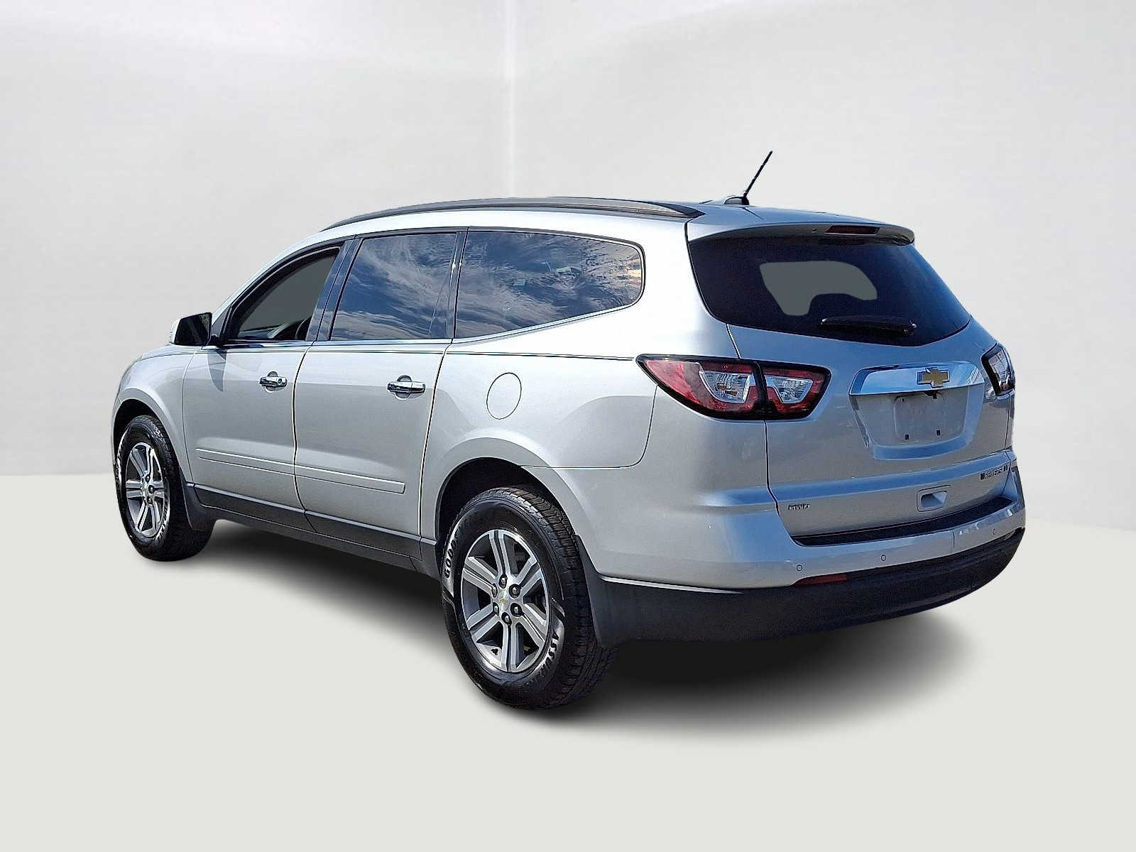 Thumbnail: 2015 Chevrolet Traverse - 7