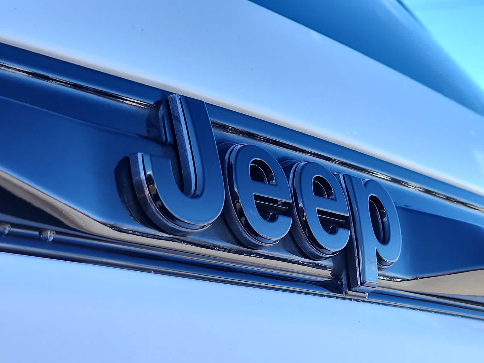 Thumbnail: 2023 Jeep Grand Cherokee - 26