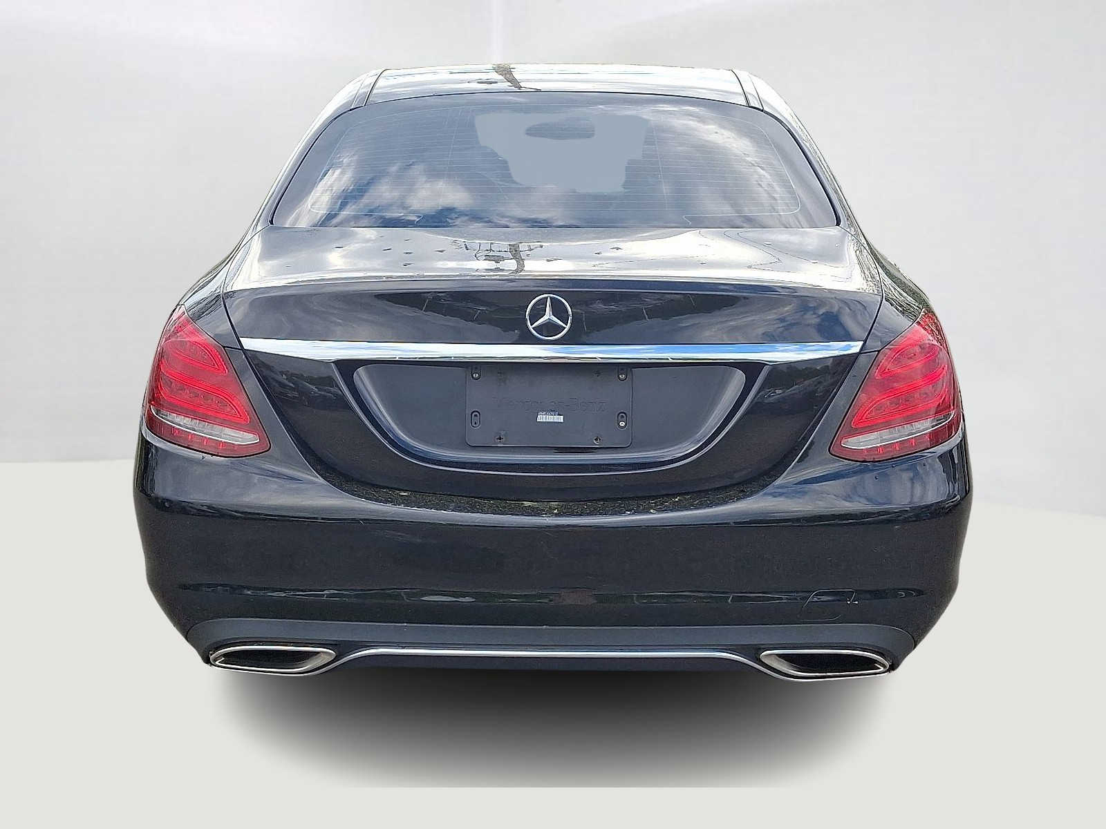 Thumbnail: 2015 Mercedes-Benz C-Class - 6