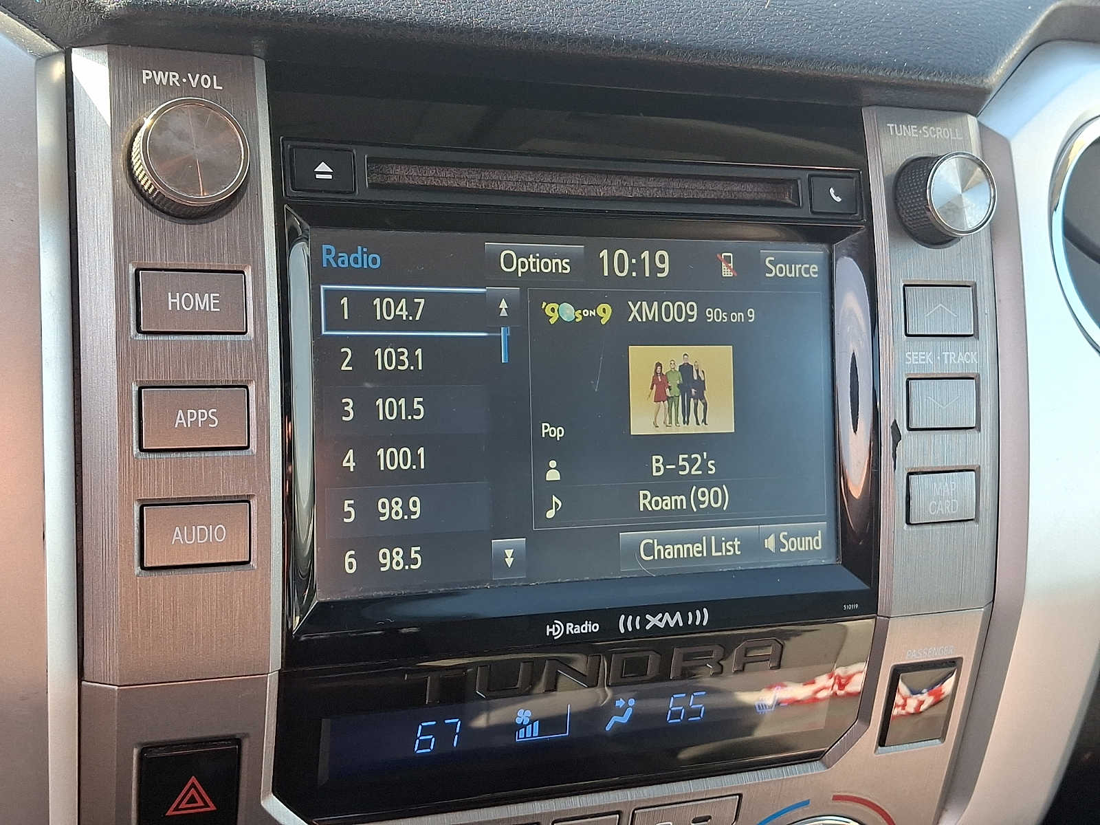 Thumbnail: 2016 Toyota Tundra - 18