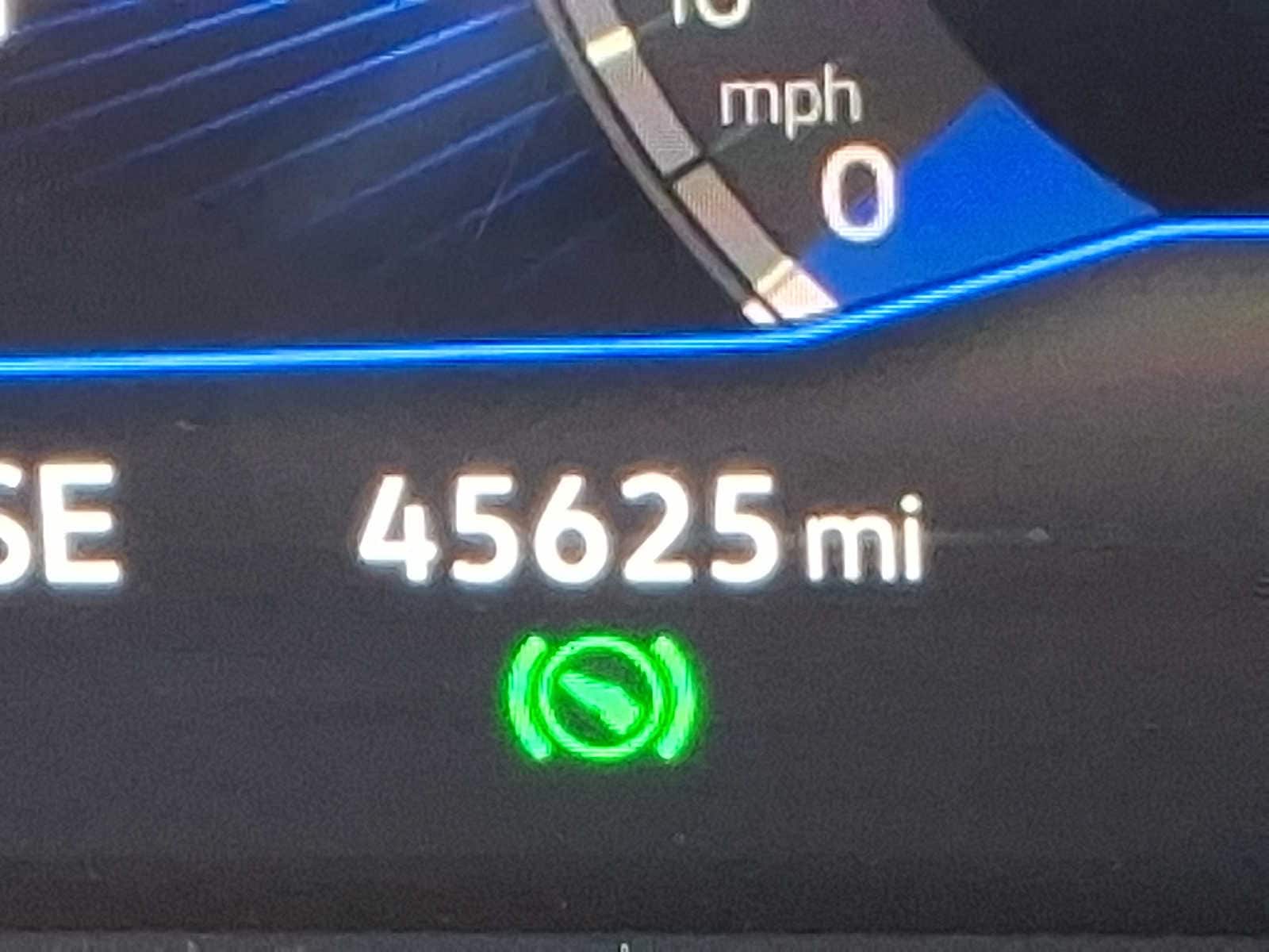 Thumbnail: 2022 Volkswagen Tiguan - 22