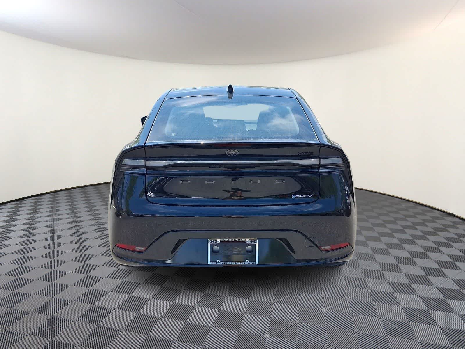 Thumbnail: 2026 Toyota Prius - 5
