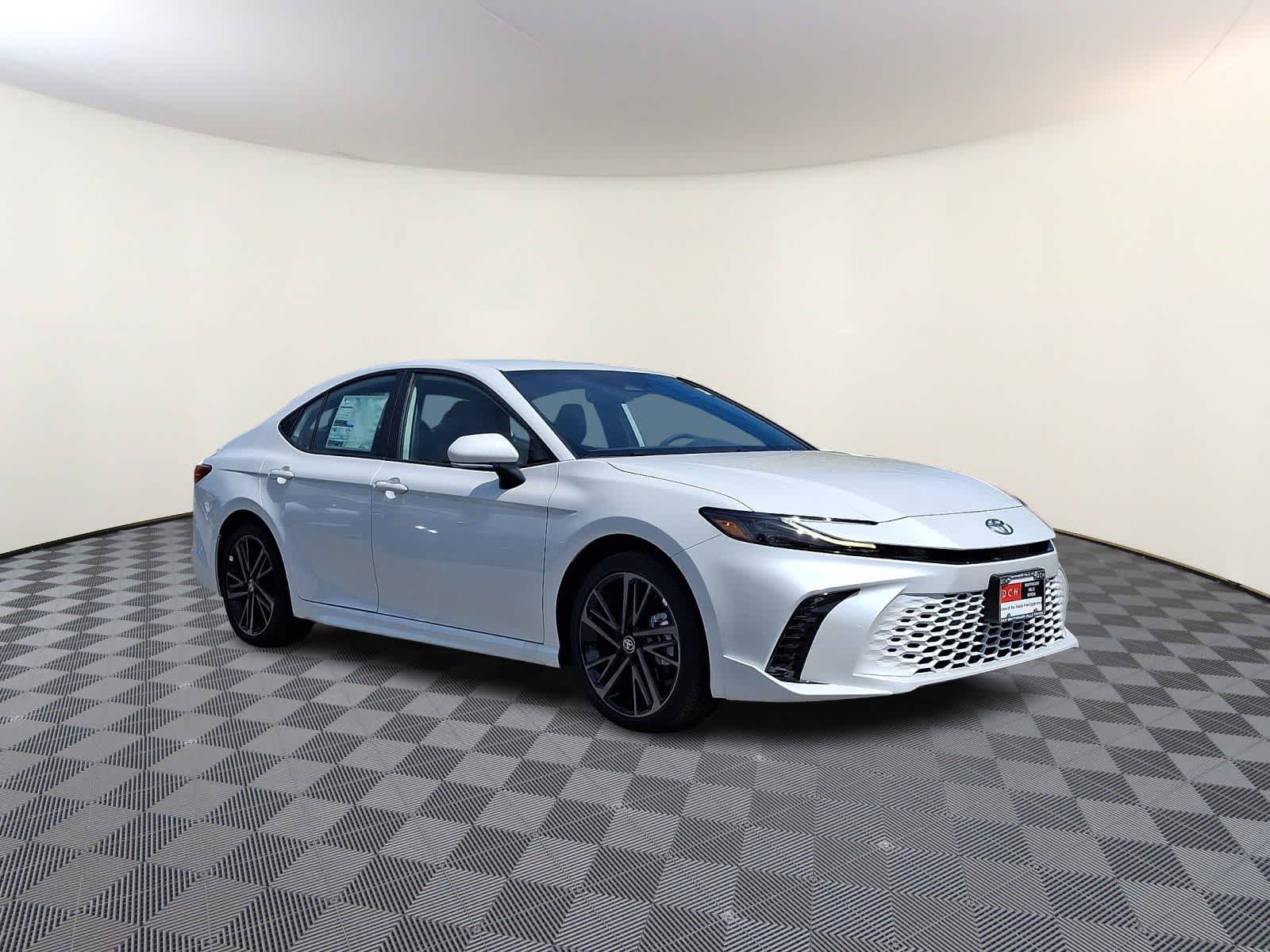 Thumbnail: 2026 Toyota Camry - 3